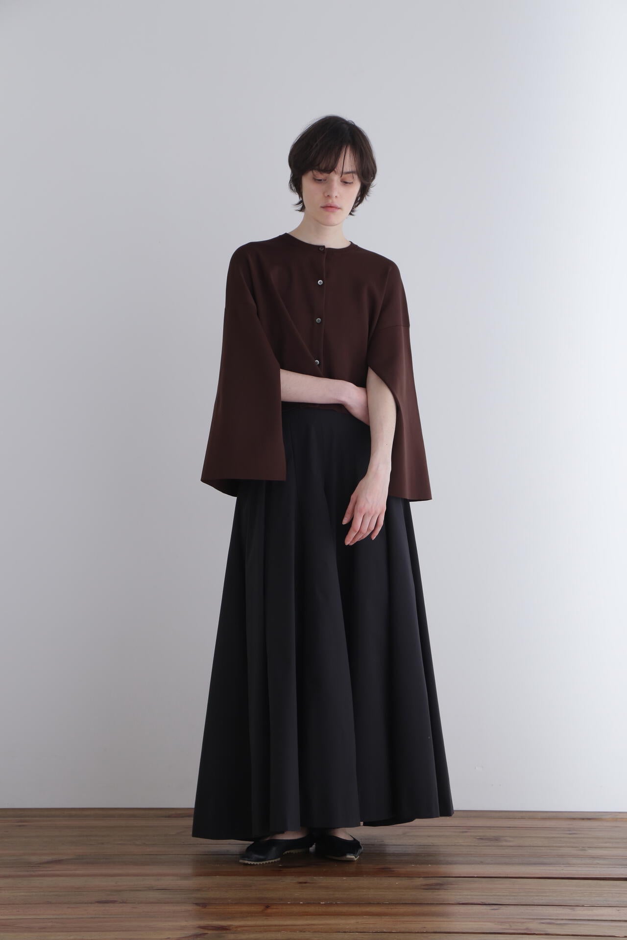 ライトテックスリットスリーブカーデ