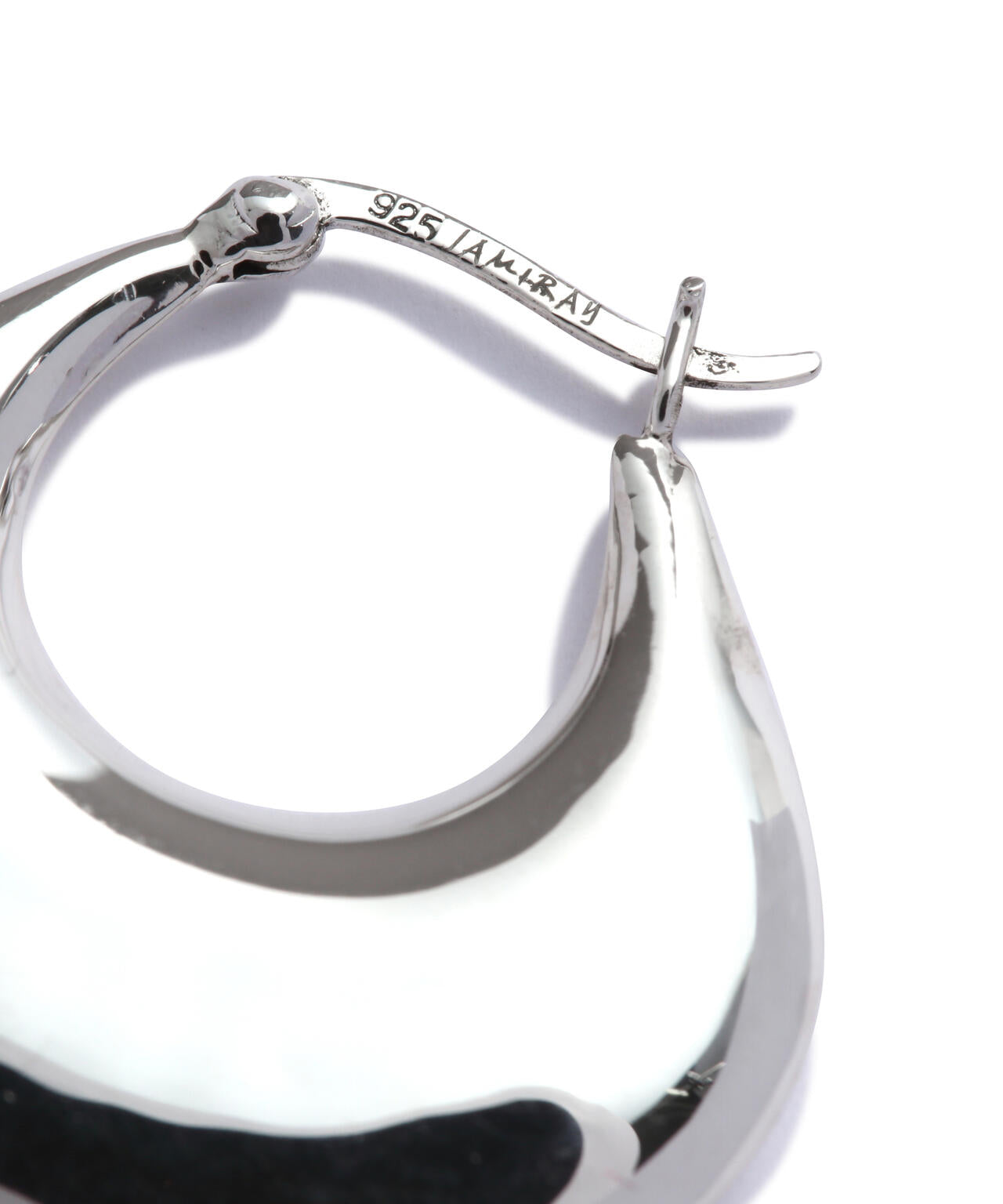 【JAMIRAY / ジャミレイ】CHANKY HOOP PIERCED EARRINGS