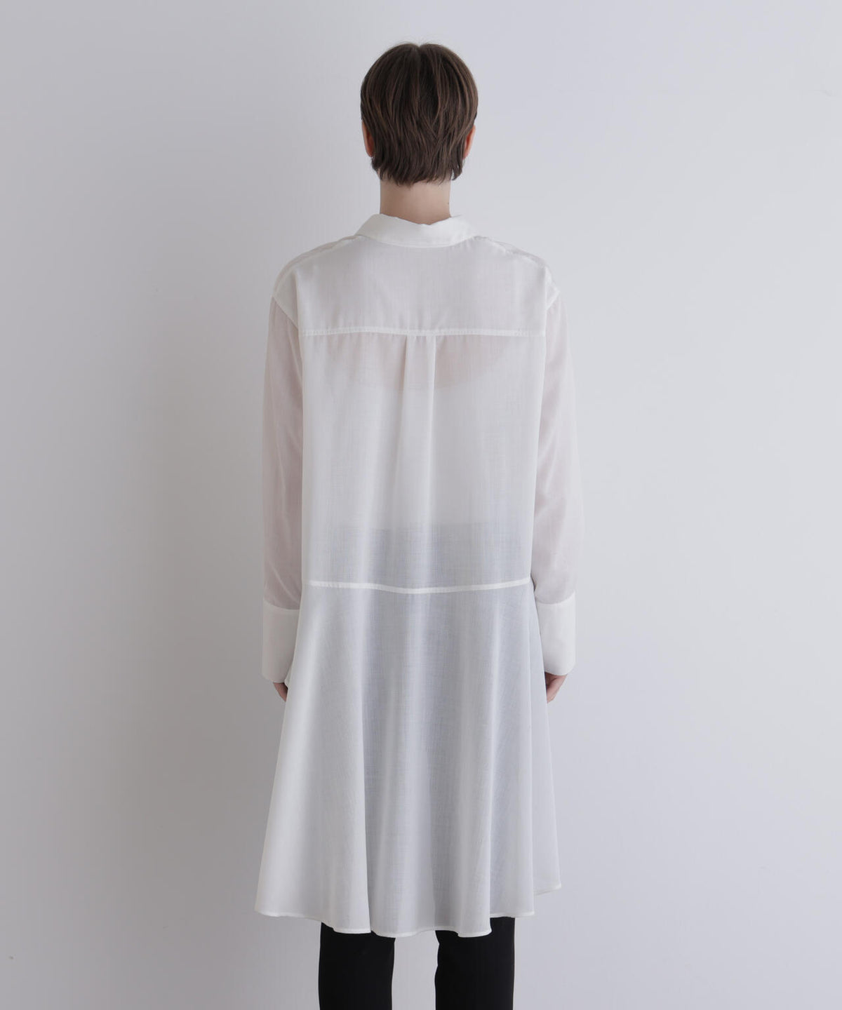 身長173ｃｍ　Ｂ81　Ｗ61　Ｈ89 着用サイズ：F