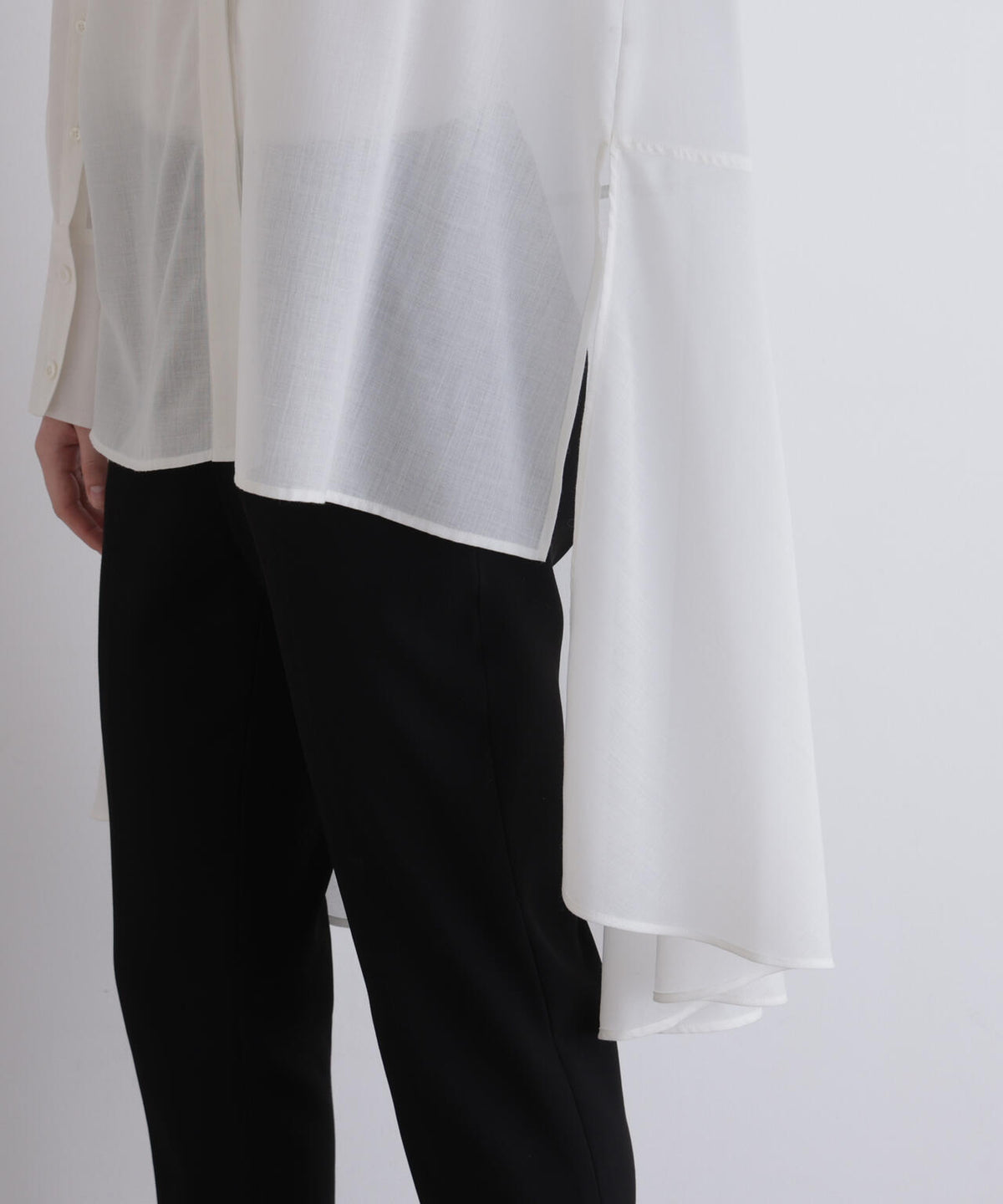身長173ｃｍ　Ｂ81　Ｗ61　Ｈ89 着用サイズ：F
