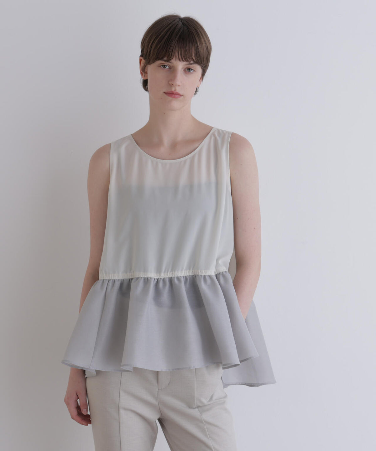 身長173ｃｍ　Ｂ81　Ｗ61　Ｈ89 着用サイズ：F