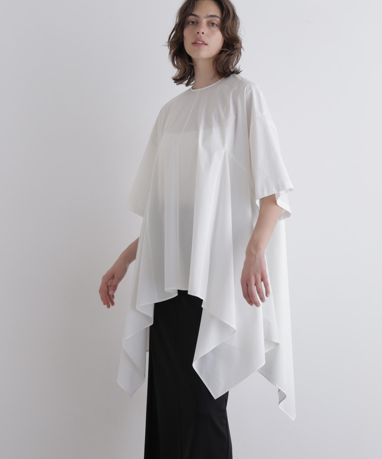 身長175ｃｍ　B83　W61　H88 着用サイズ：F