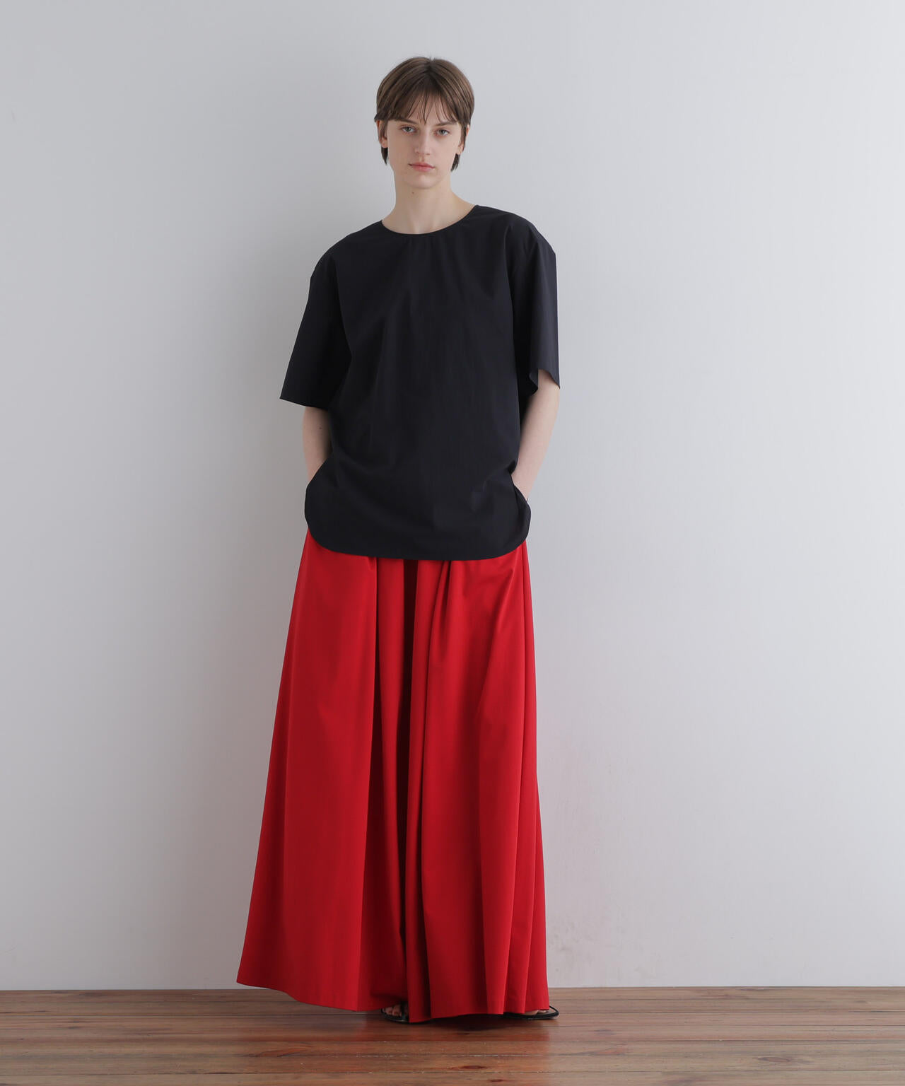 身長173ｃｍ　Ｂ81　Ｗ61　Ｈ89 着用サイズ：F
