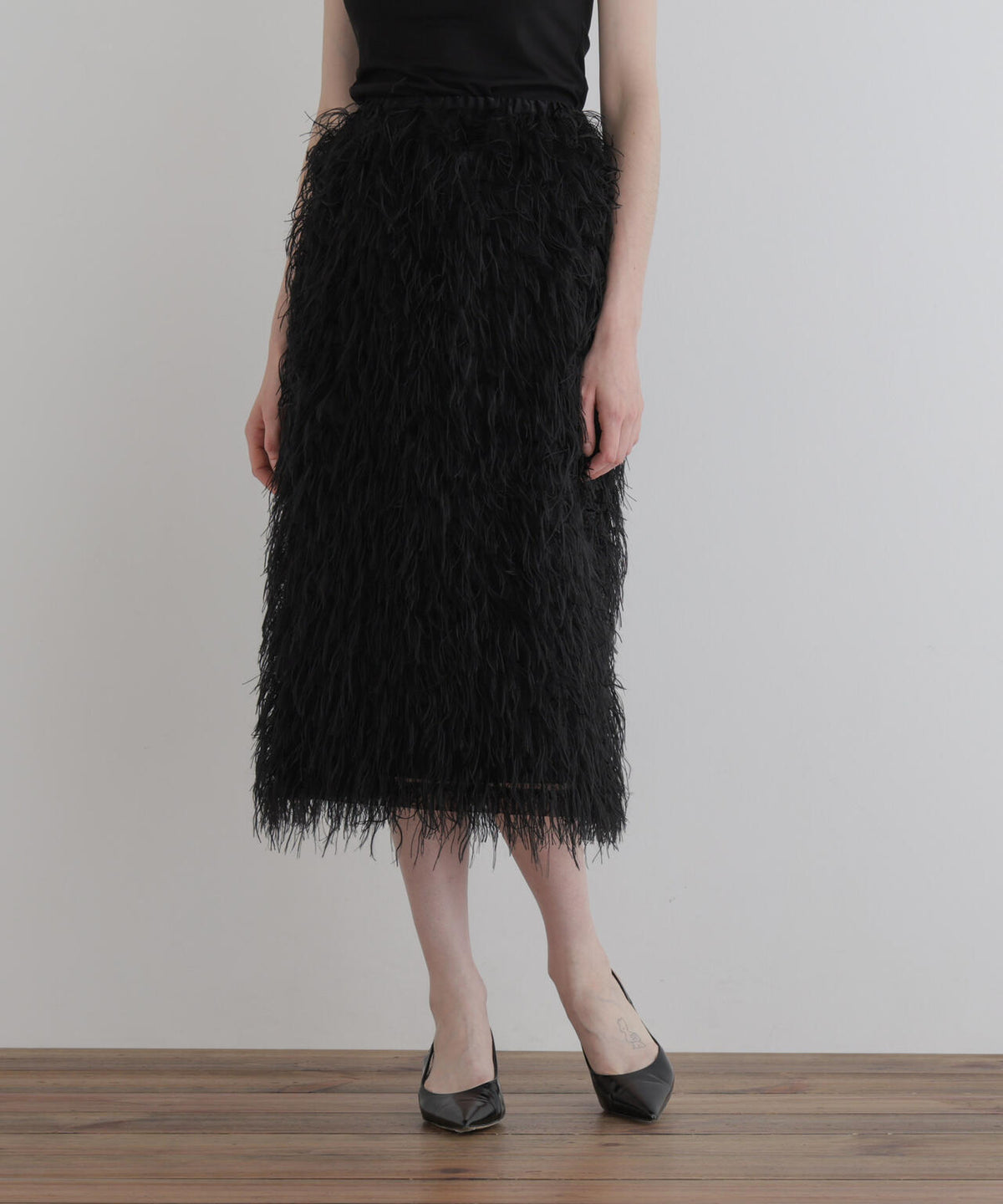 身長177ｃｍ　Ｂ８１　Ｗ５９　Ｈ８９ 着用サイズ：F