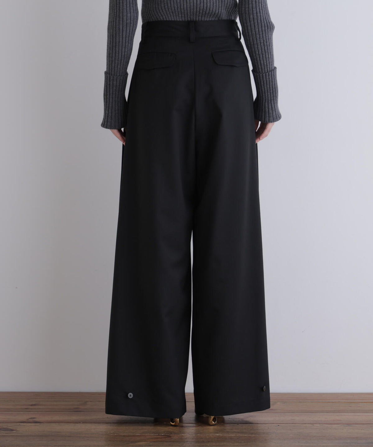 身長173ｃｍ　Ｂ81　Ｗ61　Ｈ89 着用サイズ：1