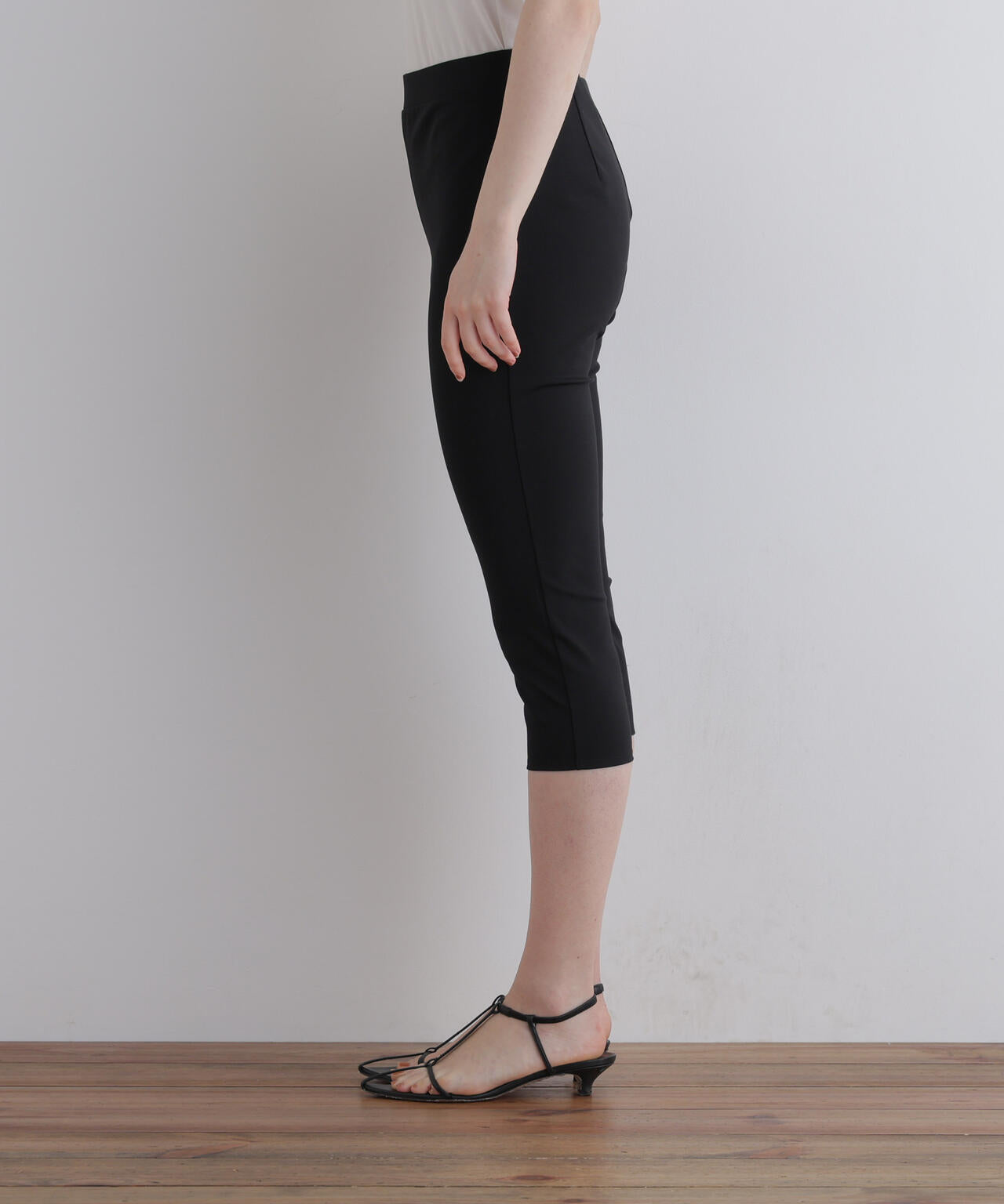 身長173ｃｍ　Ｂ81　Ｗ61　Ｈ89 着用サイズ：1
