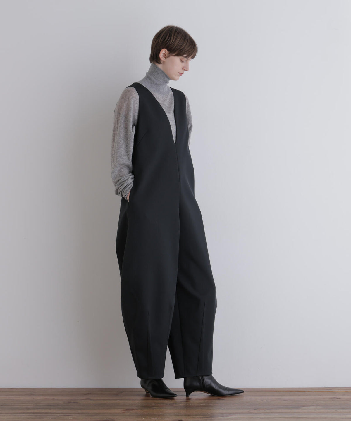 身長173ｃｍ　Ｂ81　Ｗ61　Ｈ89 着用サイズ：1