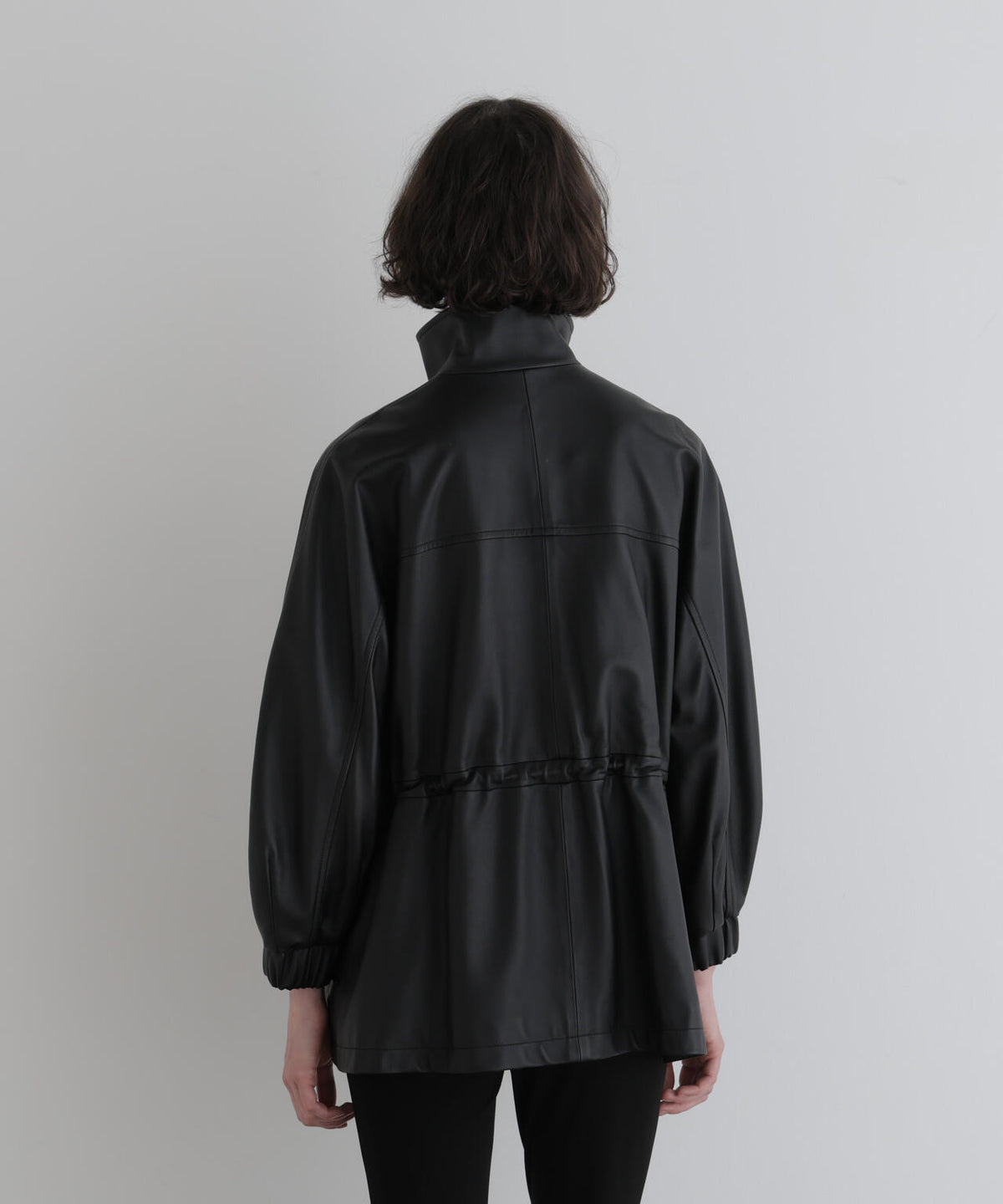 身長177ｃｍ　Ｂ８１　Ｗ５９　Ｈ８９ 着用サイズ：F