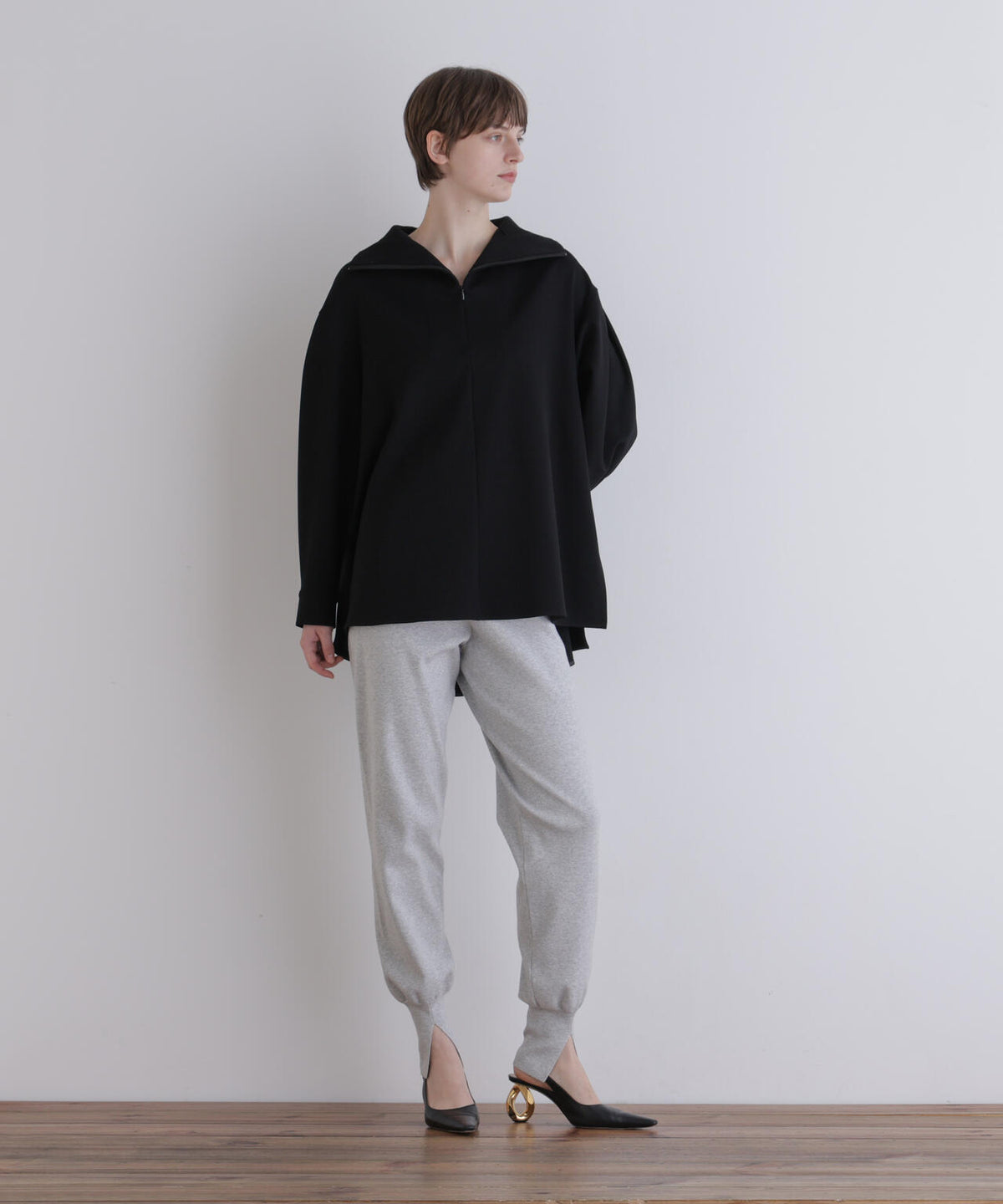 身長173ｃｍ　Ｂ81　Ｗ61　Ｈ89 着用サイズ：F