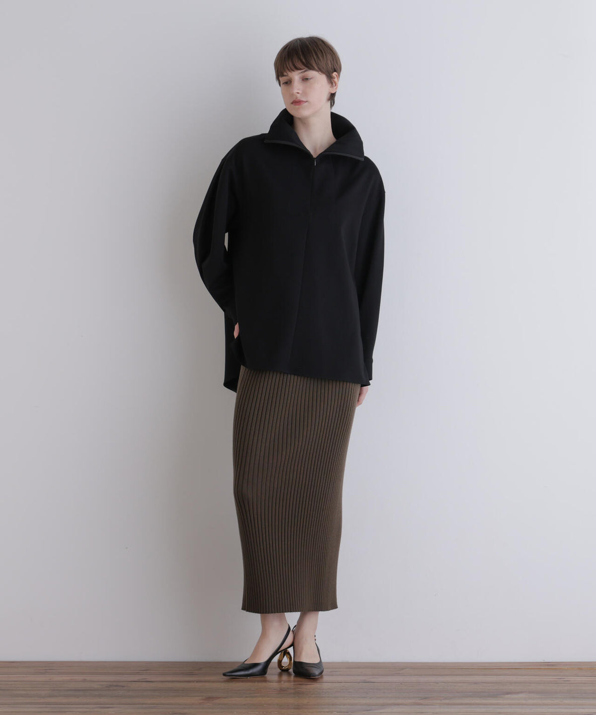身長173ｃｍ　Ｂ81　Ｗ61　Ｈ89 着用サイズ：F