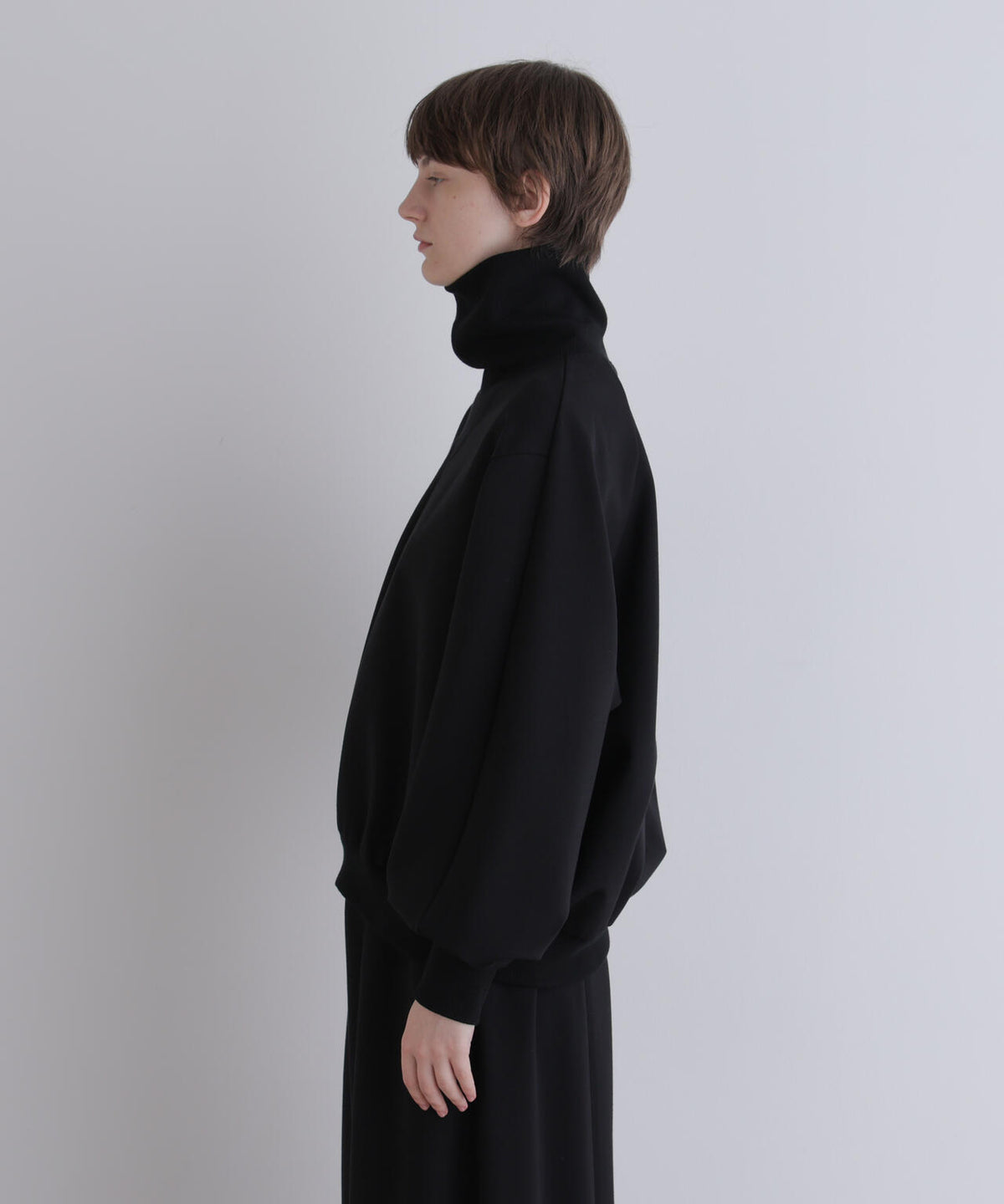 身長173ｃｍ　Ｂ81　Ｗ61　Ｈ89 着用サイズ：F