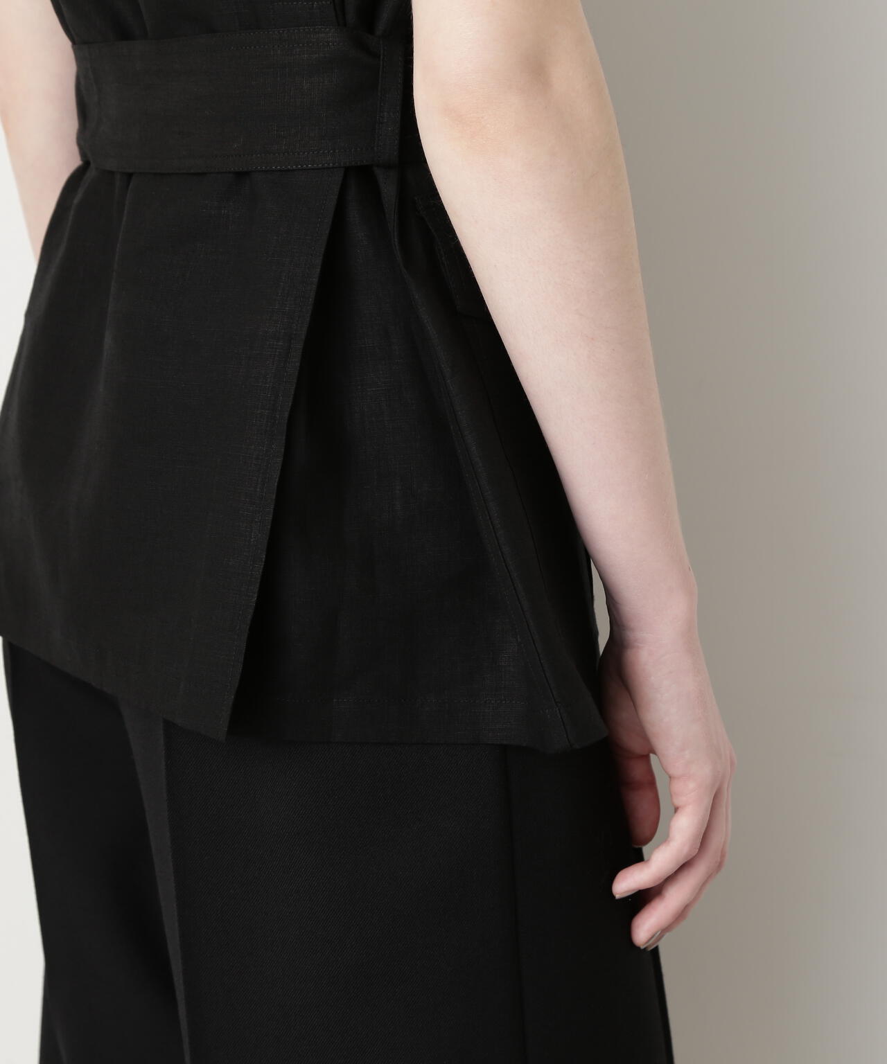【GISELe 8月号掲載商品】Belted Sleeveless Jacket