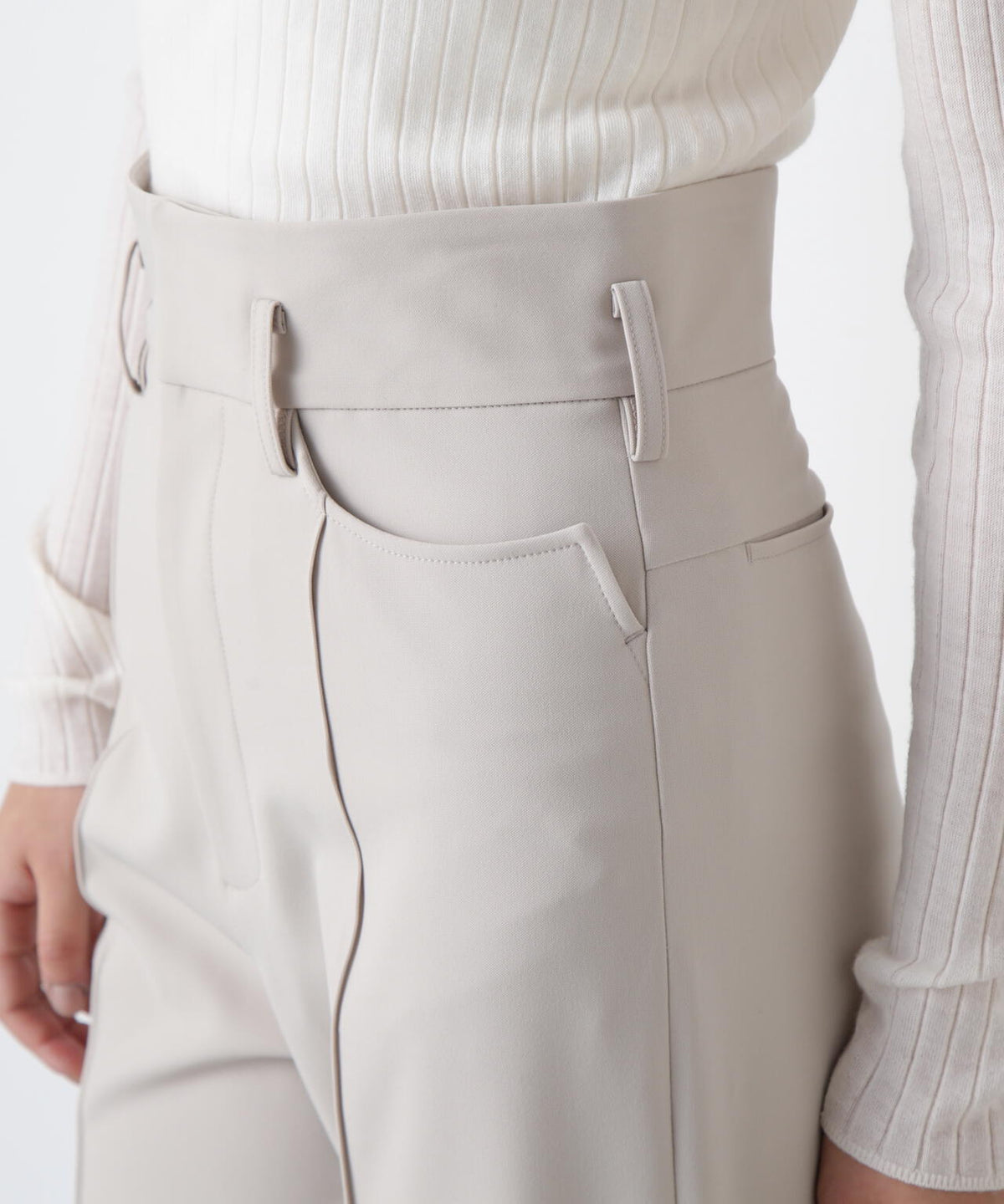 New Narrow Silhouette Pants
