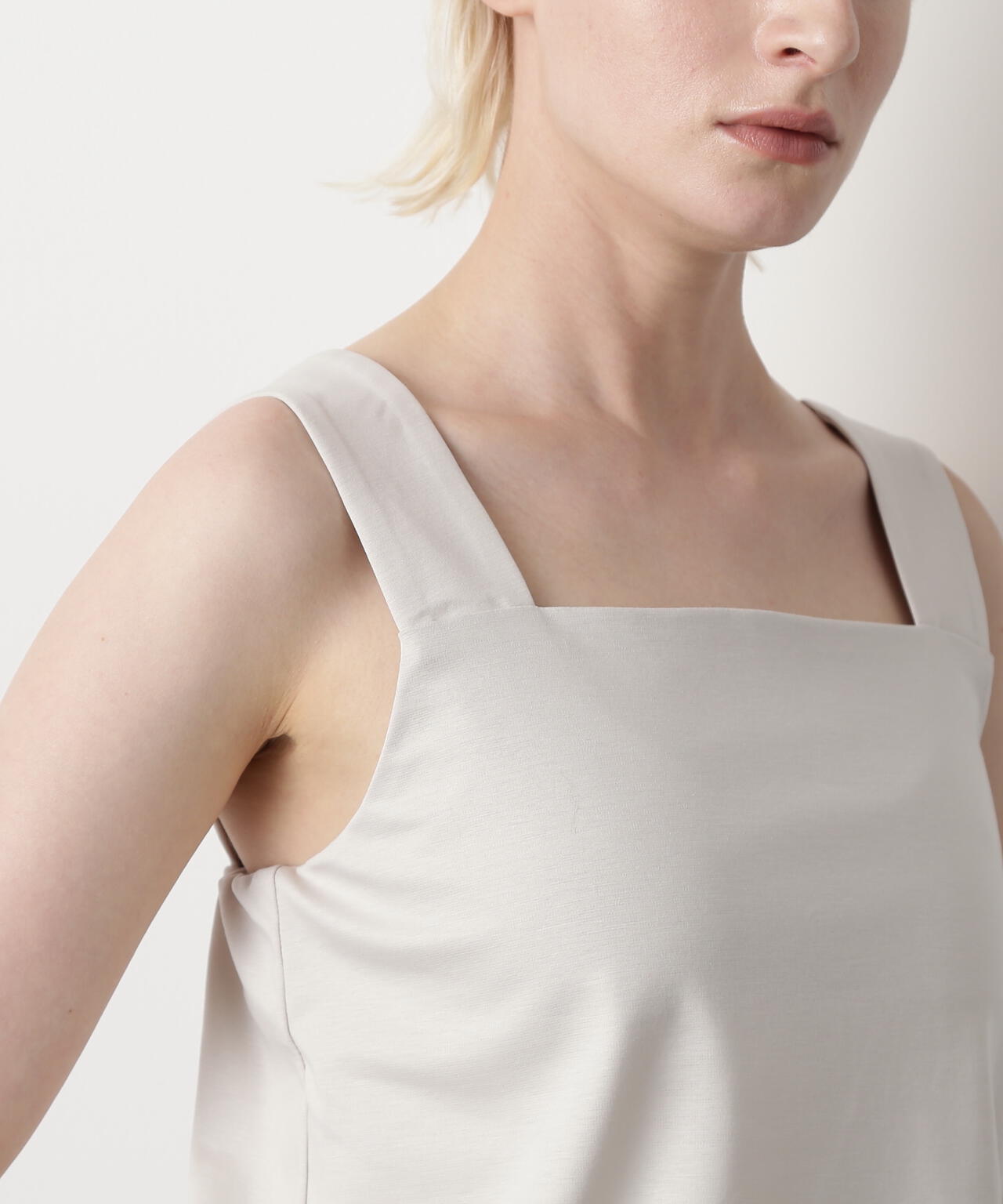 Straight Line Tank