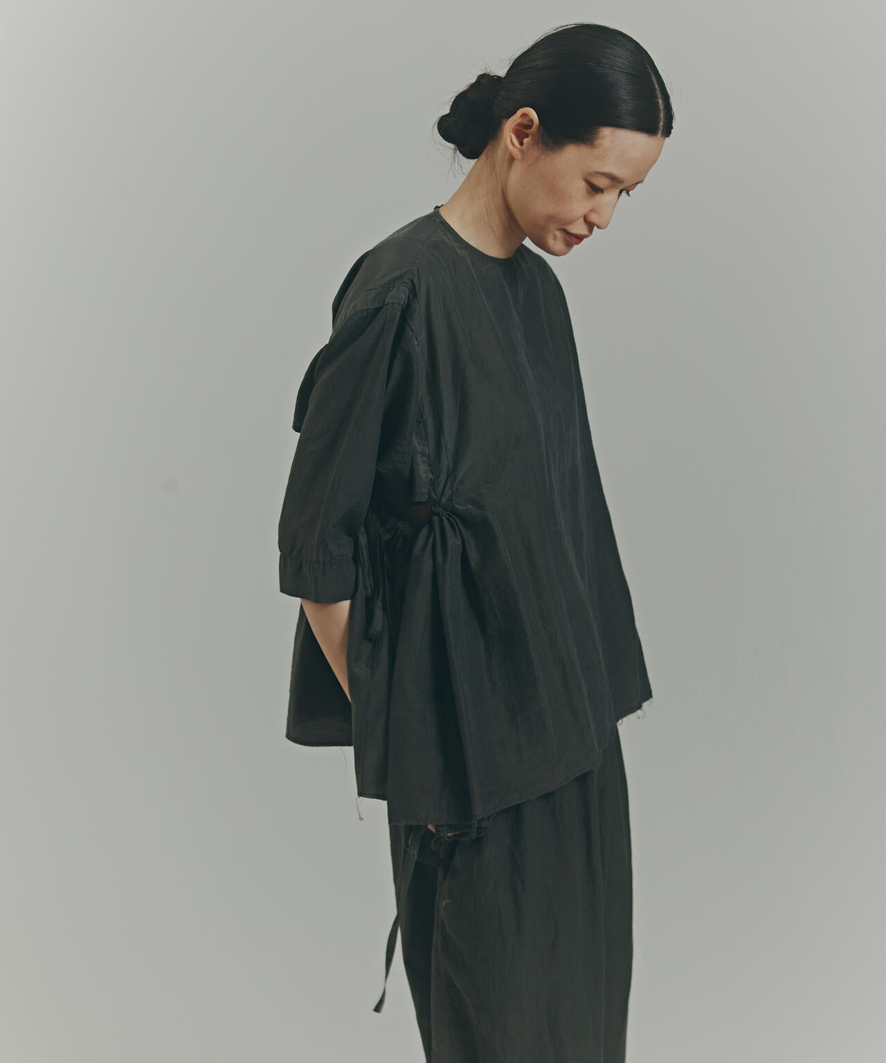 quitan / KHADI COTTON SILK GIRL'S BLOUSE IN DHANETAH JAT
