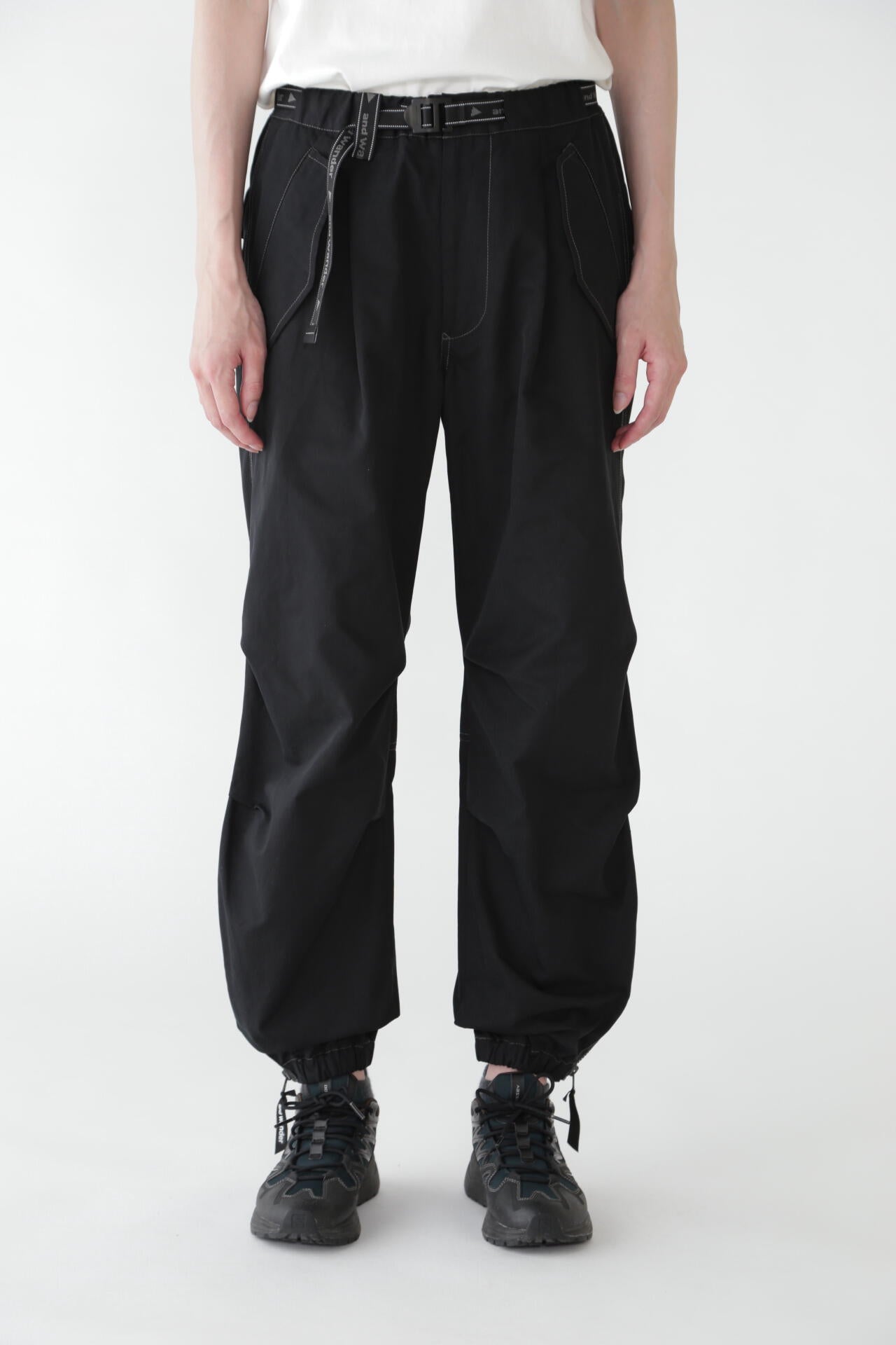side zip hem pants