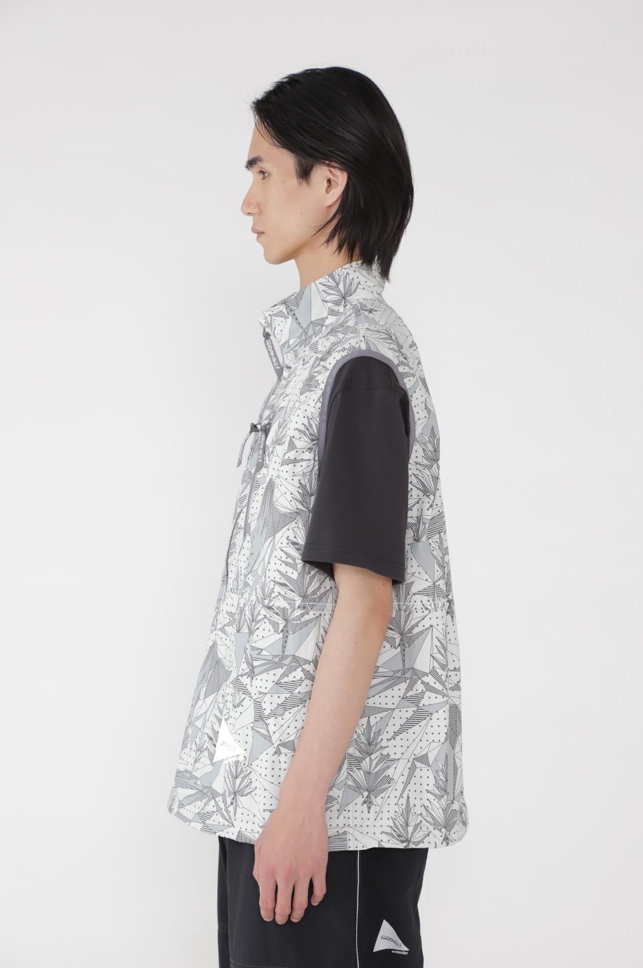 GRAMICCI × and wander brushed nylon vest
