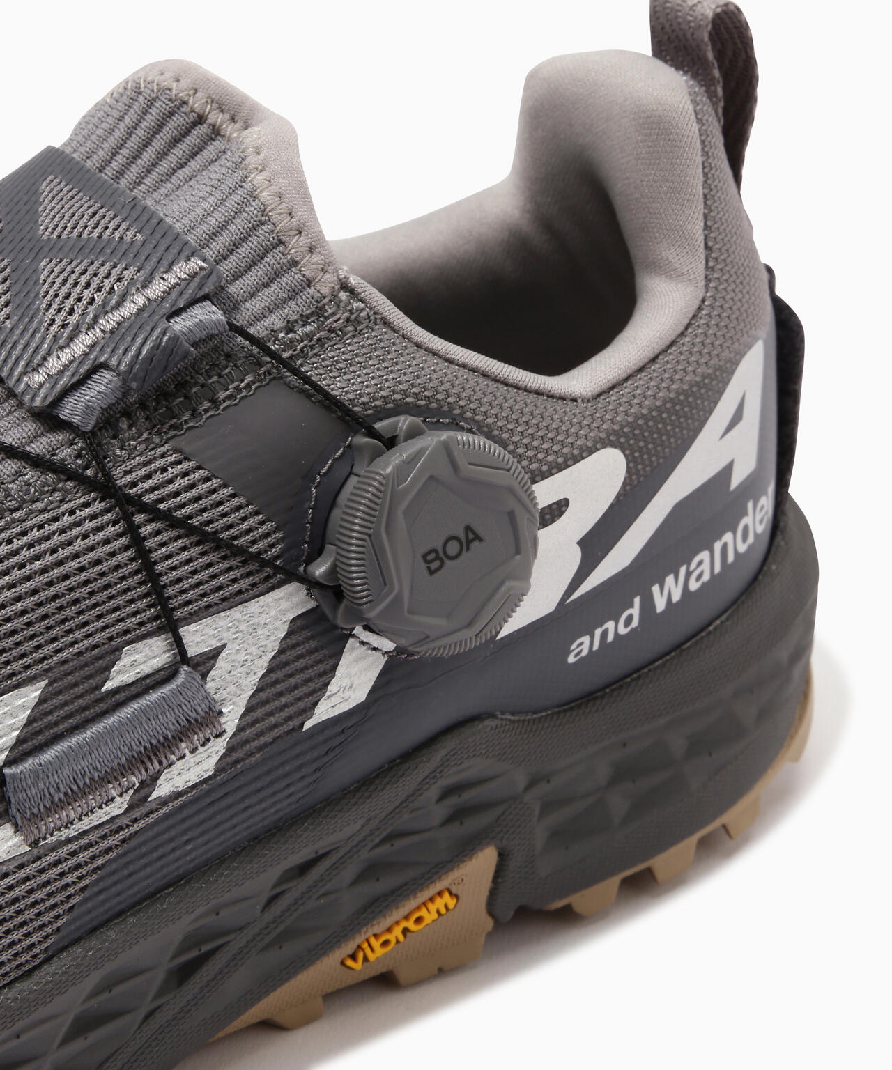 Altra×and wander TIMP 5 BOA
