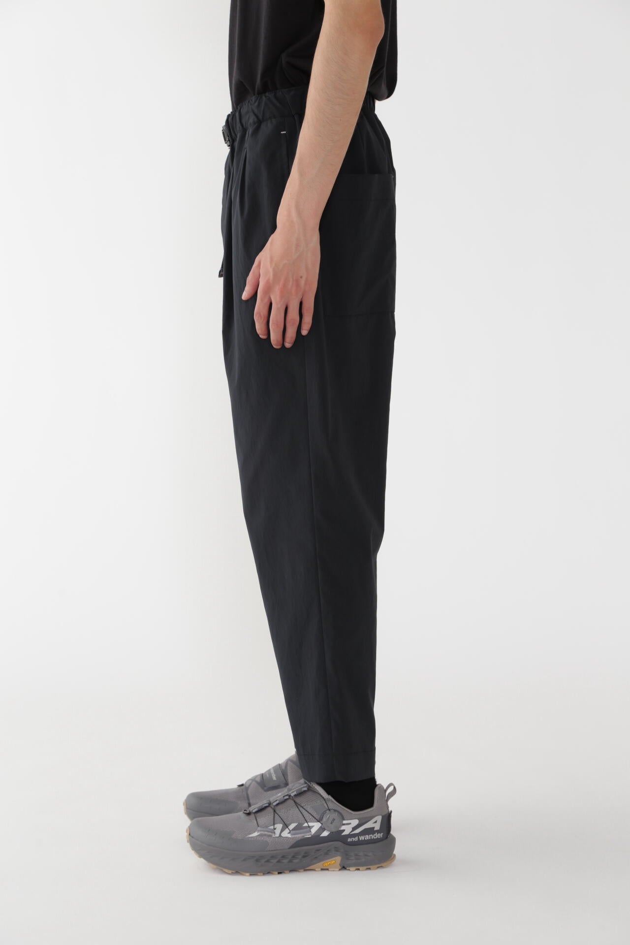 UV cut stretch pants