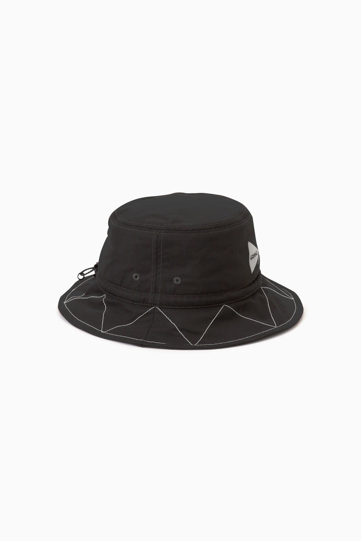 GRAMICCI × and wander zigzag stitch hat