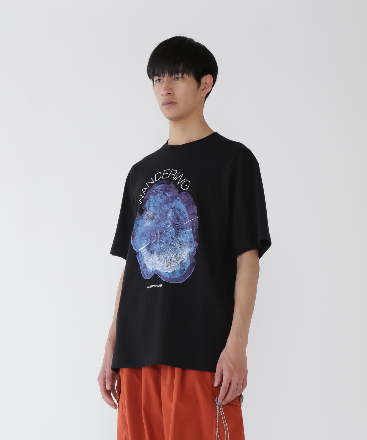 WANDERING printed T