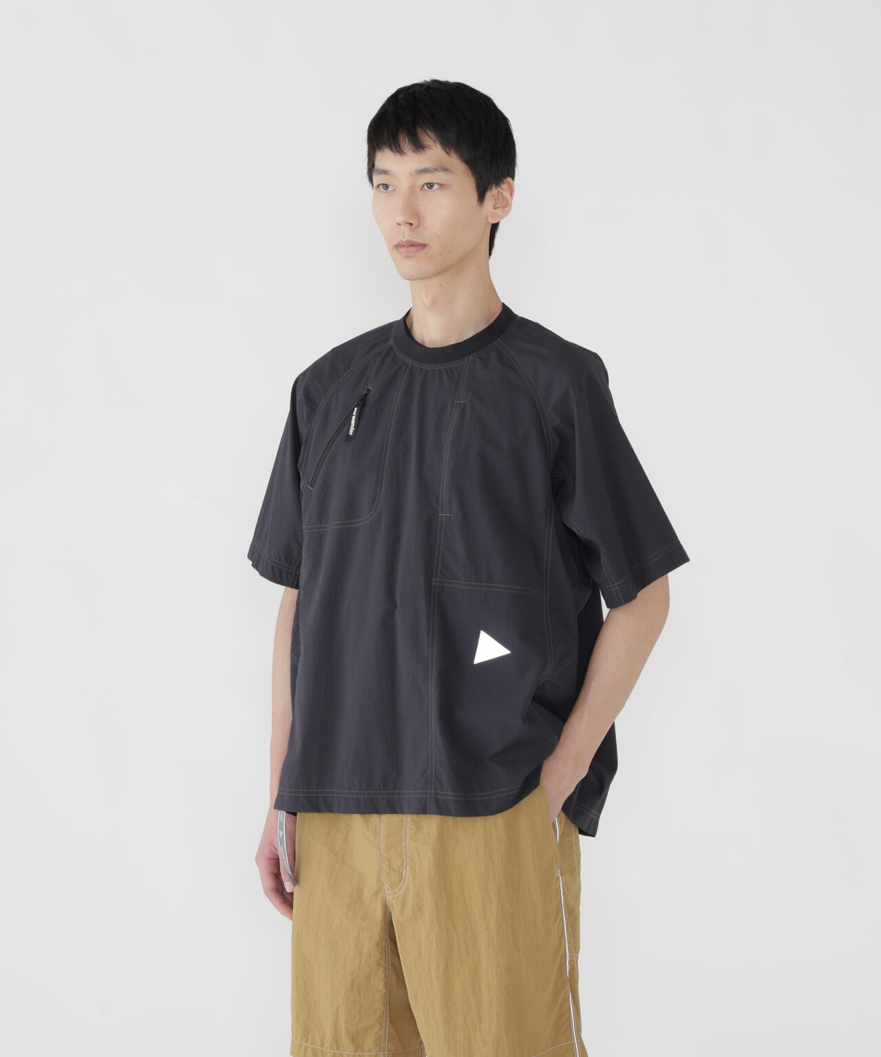 stretch rip pullover