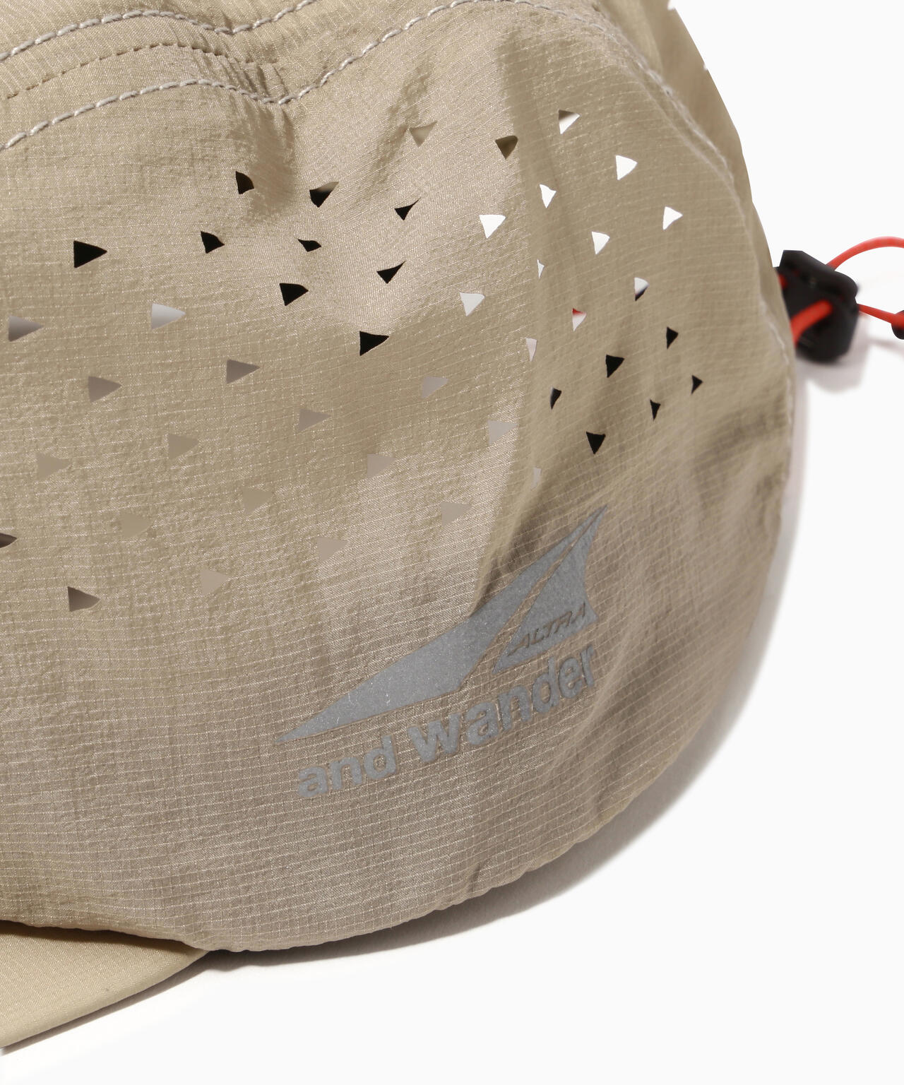 Altra × and wander  ventilation cap