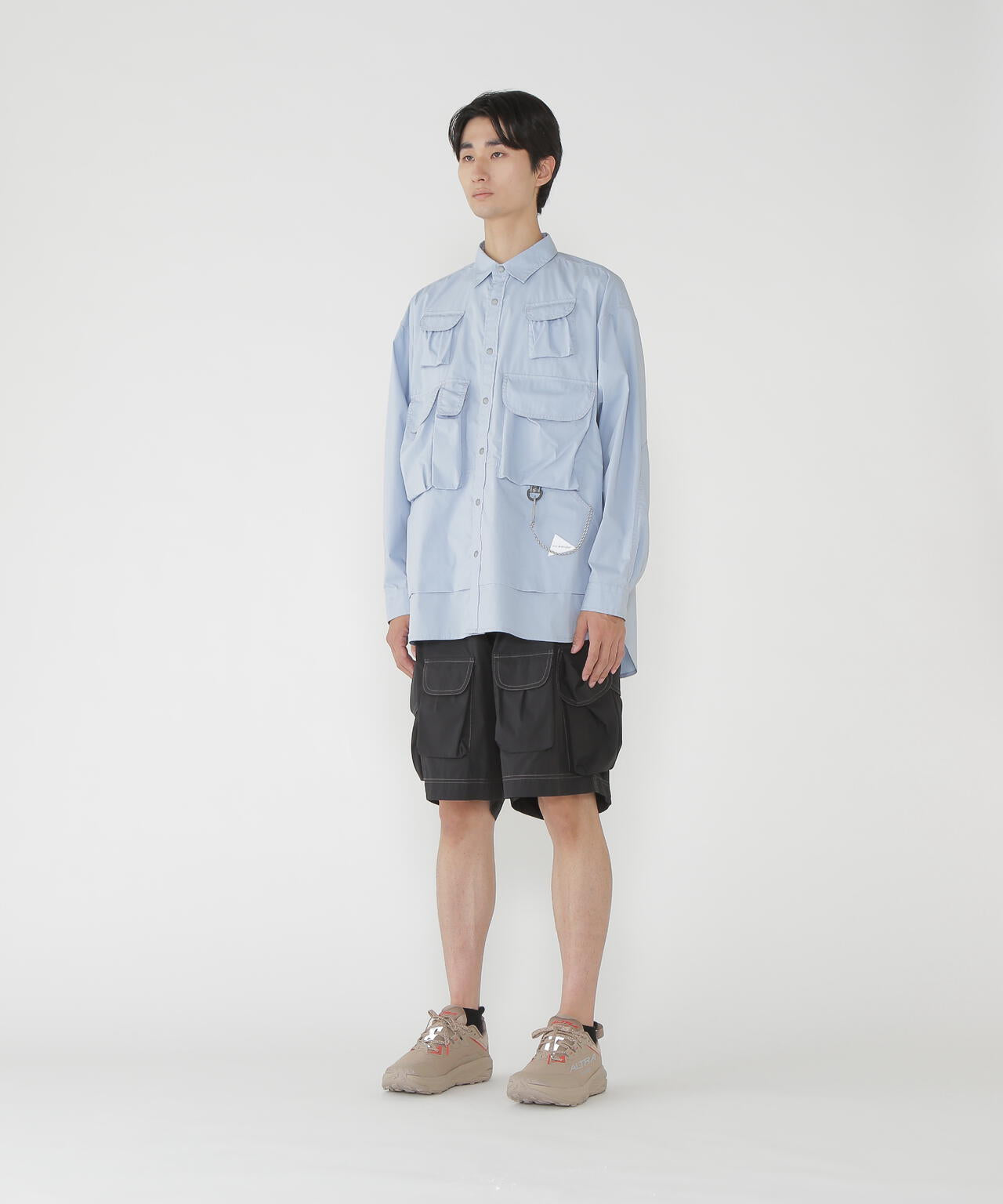 multi pocket short pants (M)