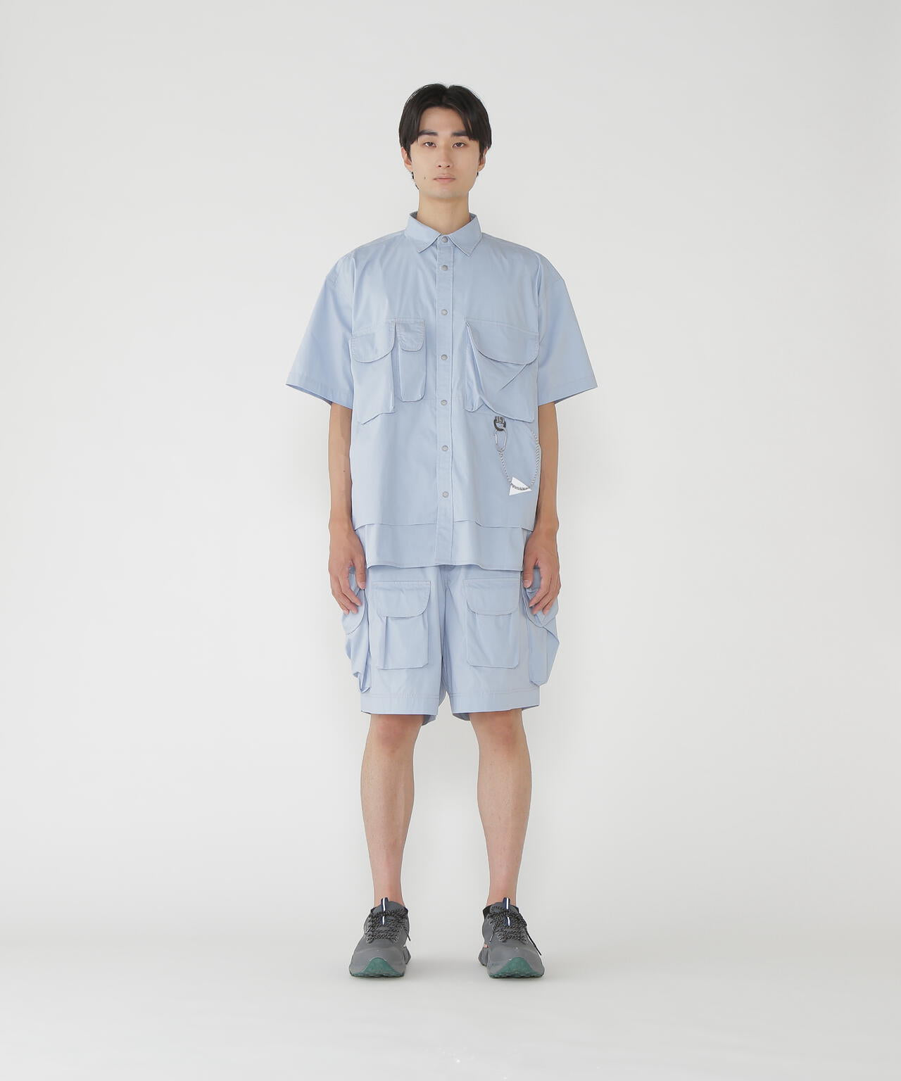 multi pocket short pants (M)