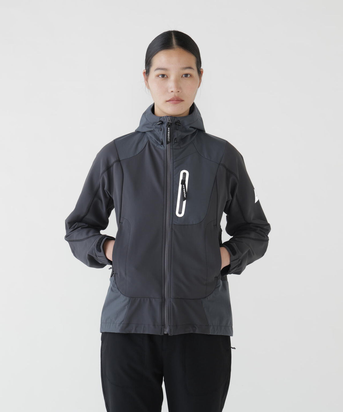 Height:178cm Bust:84cm Waist:60cm Hips:88cm 着用サイズ：WM