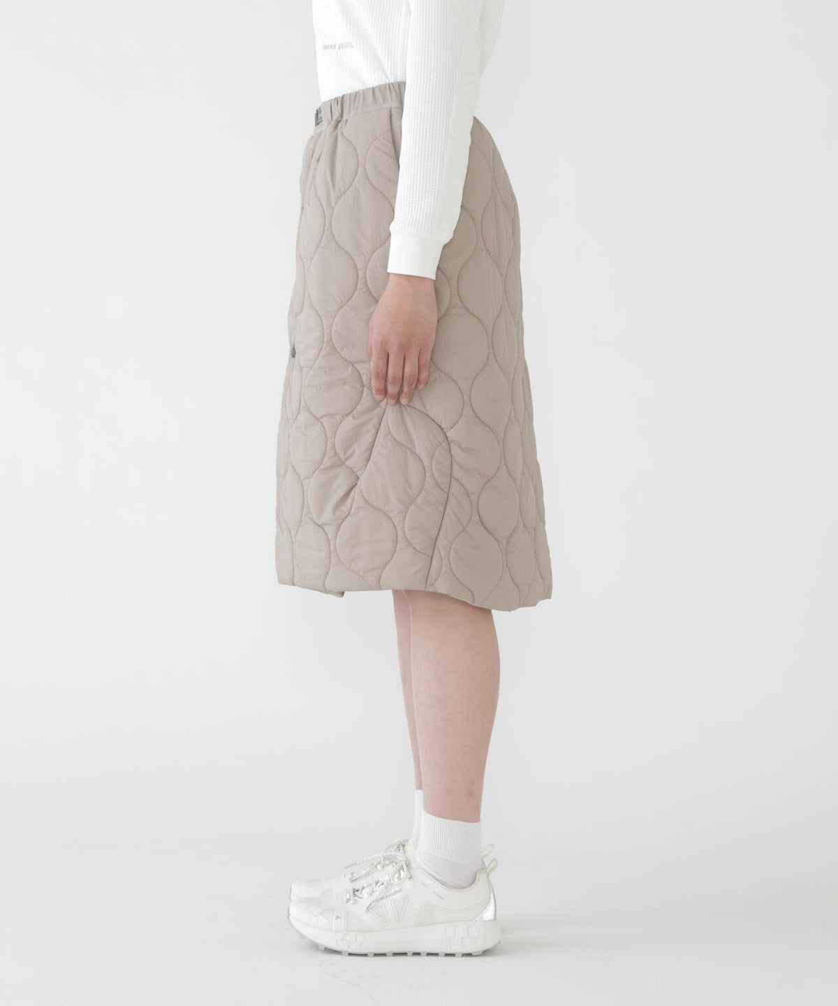 Height:178cm Bust:84cm Waist:60cm Hips:88cm 着用サイズ：XS/S