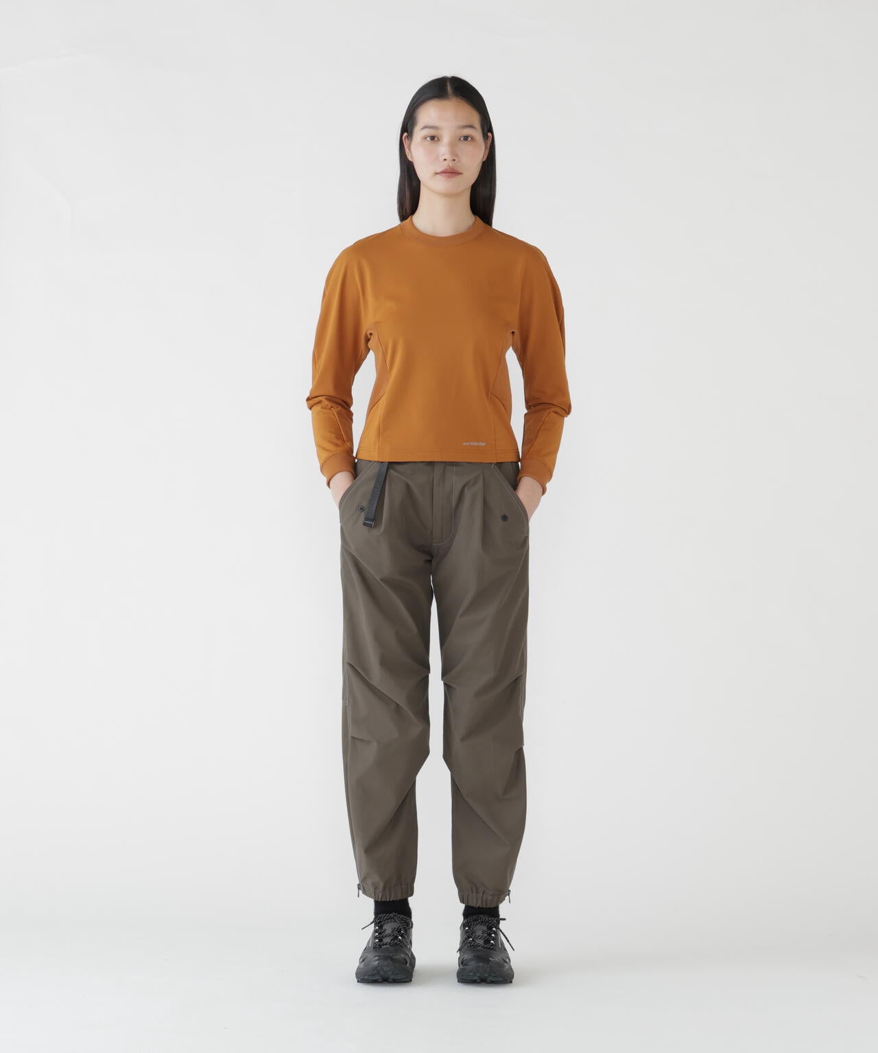 high count cloth side zip hem pants
