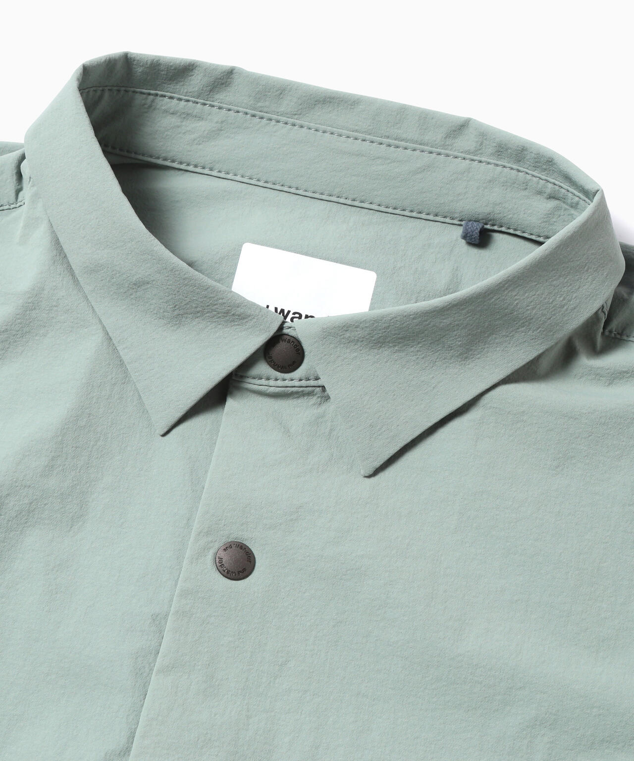light w cloth shirt