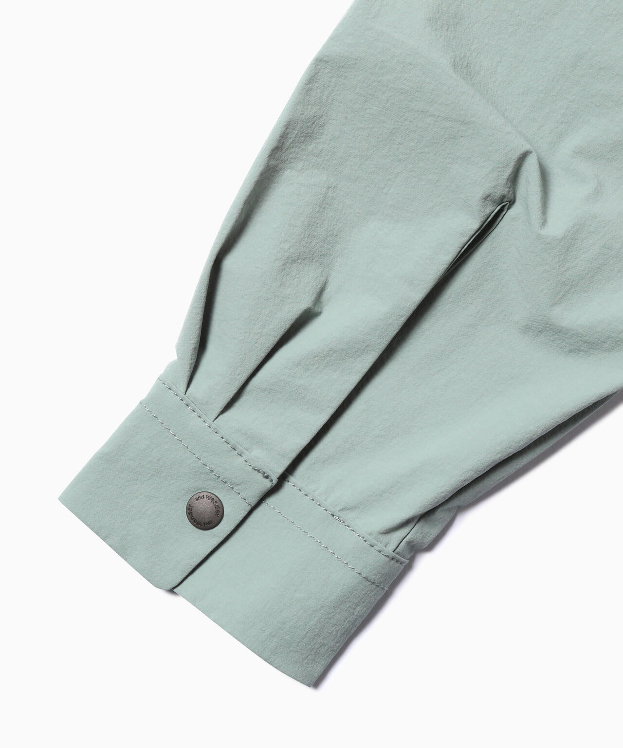 light w cloth shirt