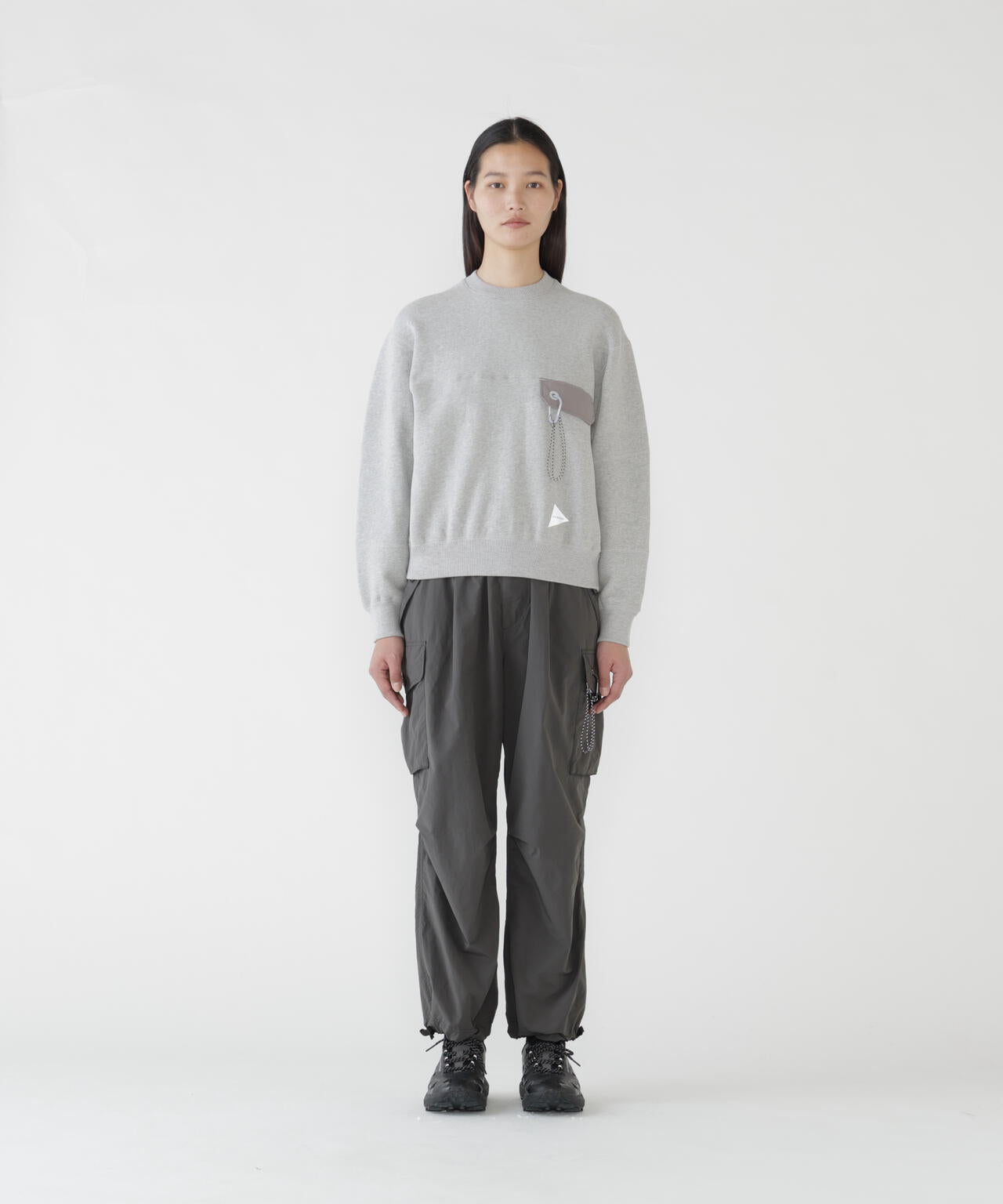 Height:178cm Bust:84cm Waist:60cm Hips:88cm 着用サイズ：WM