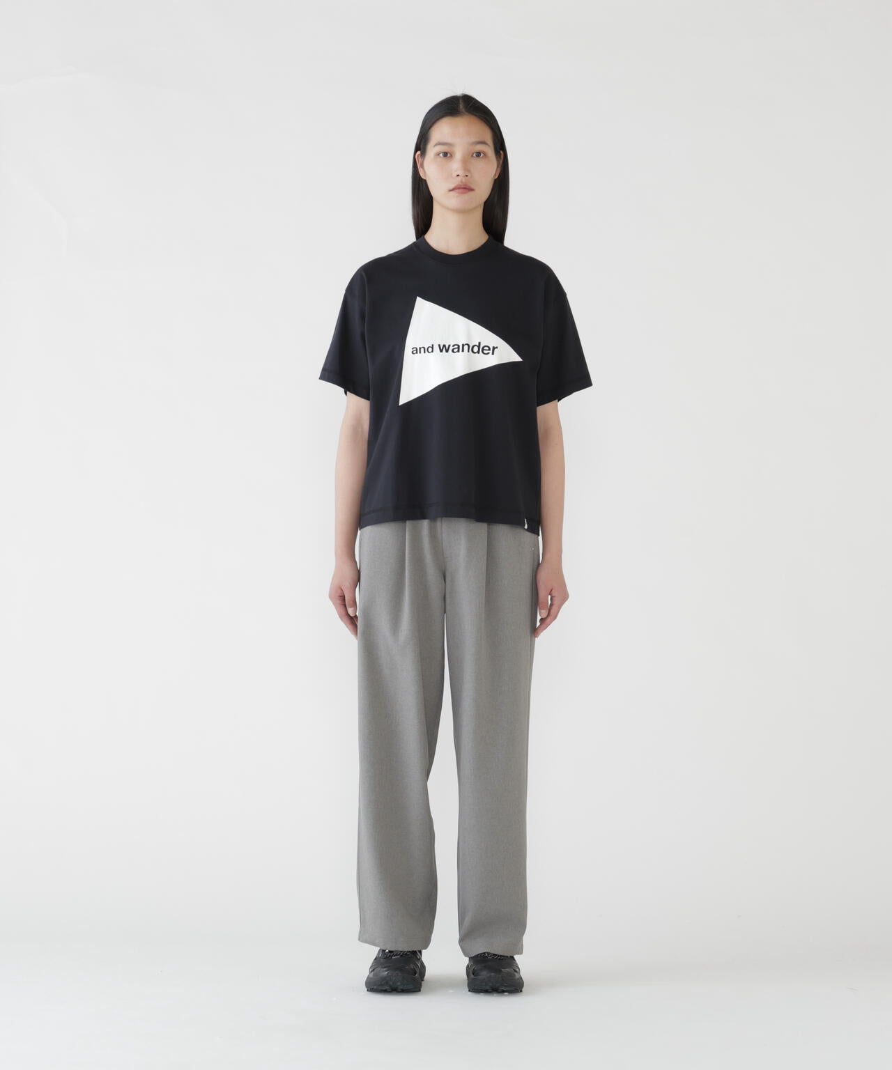 Height:178cm Bust:84cm Waist:60cm Hips:88cm 着用サイズ：WM
