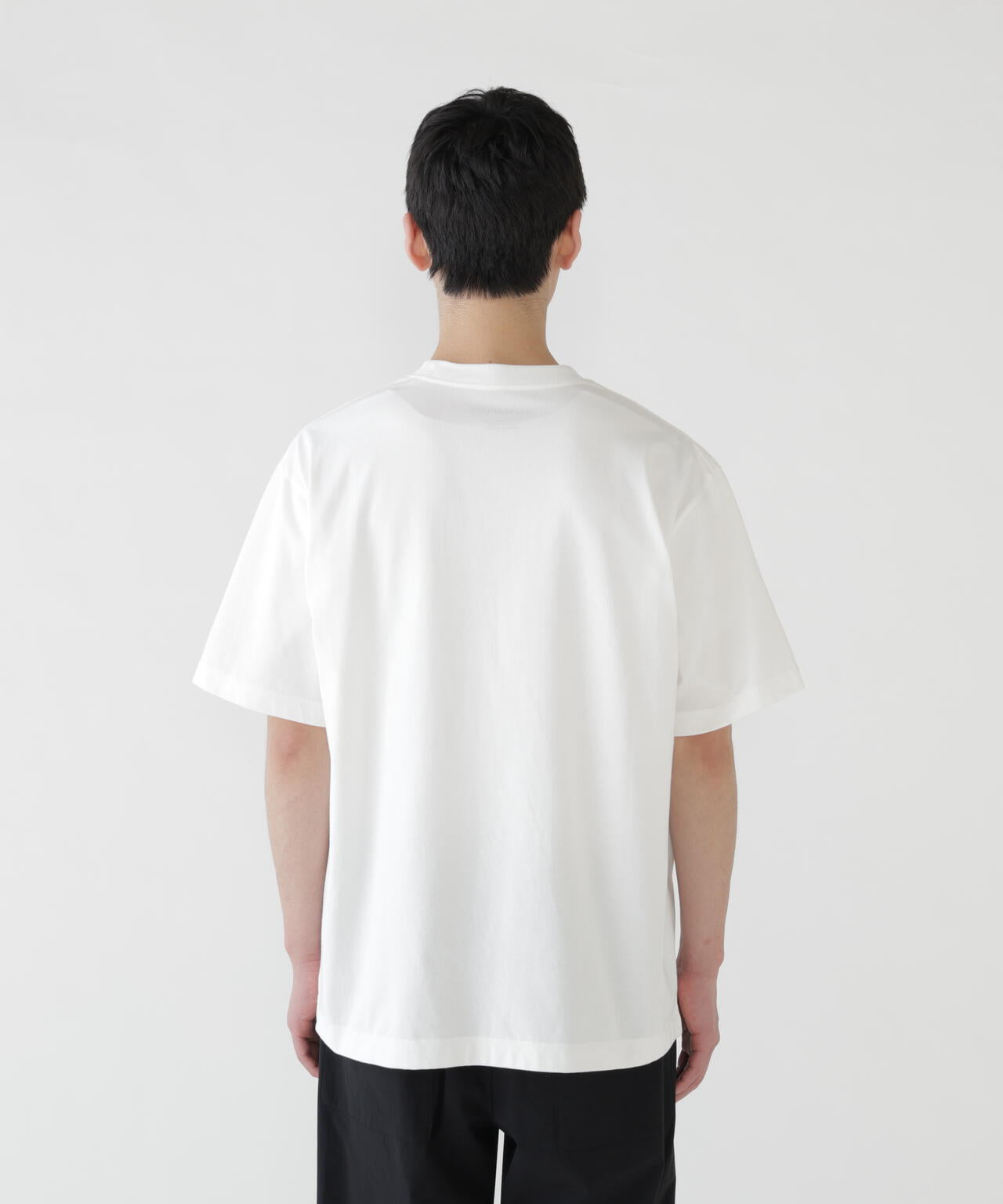 H:189/C:89/W:72/H:92 着用サイズ：XL