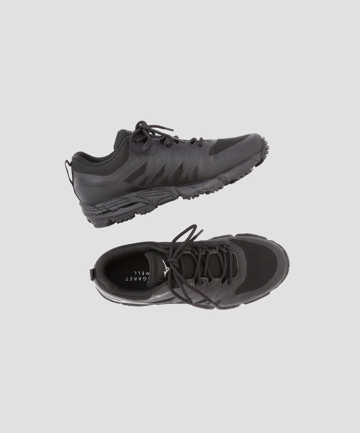 WOMEN V2 GORE-TEX HIKING SHOES