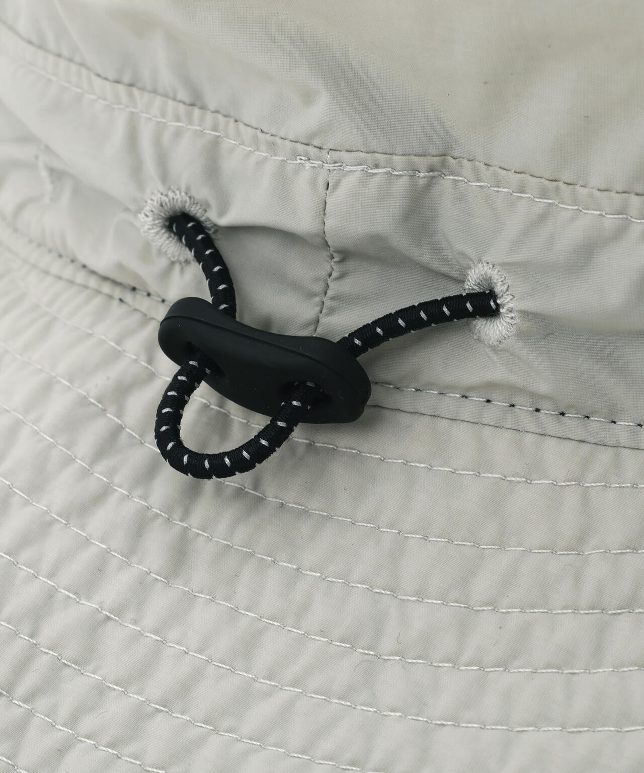 WATER REPELLENT LIGHTWEIGHT NYLON POPLIN