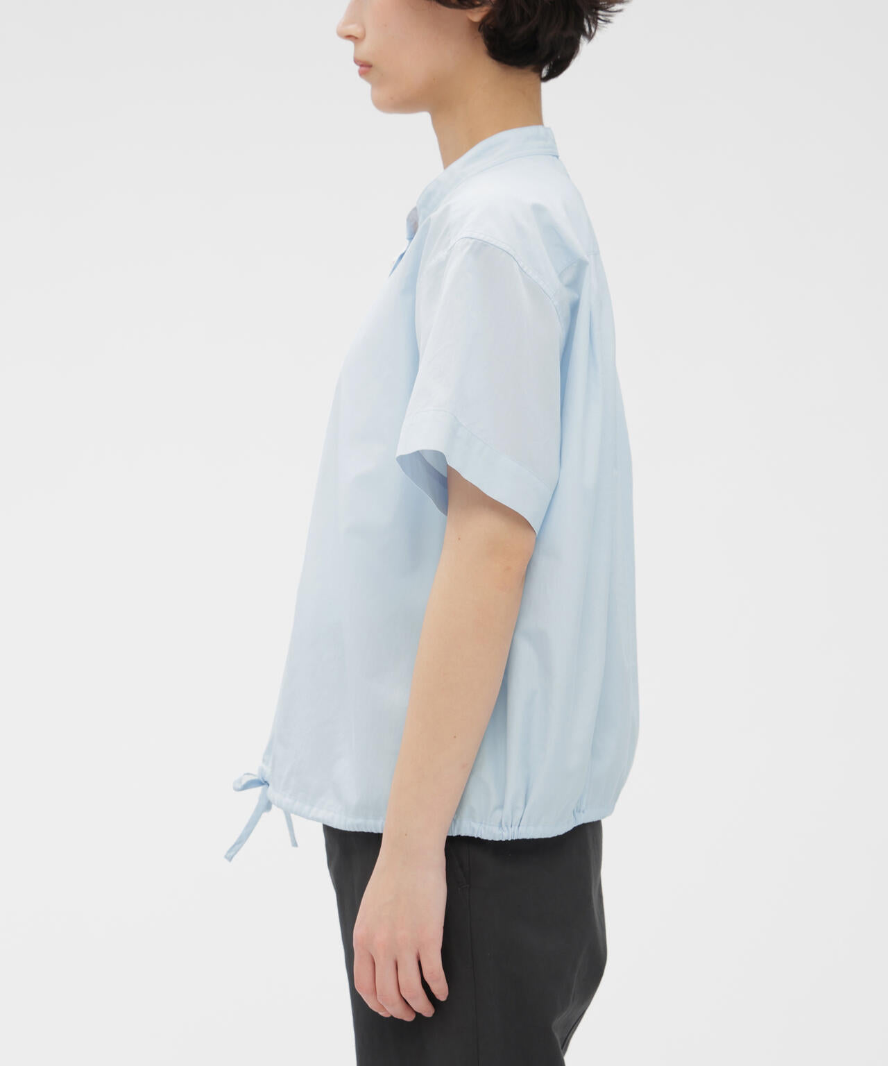 身長167cm　B78 W 56 H86 着用サイズ：II