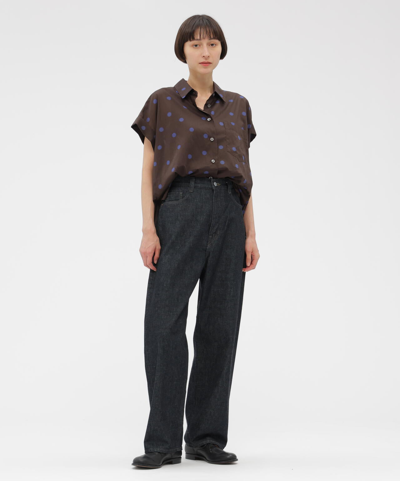 身長167cm　B78 W 56 H86 着用サイズ：II