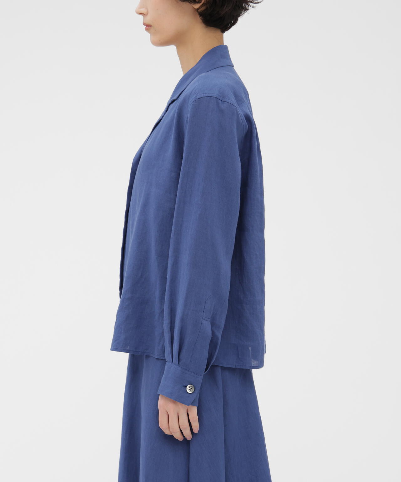 LIGHT WEIGHT LINEN SHIRT