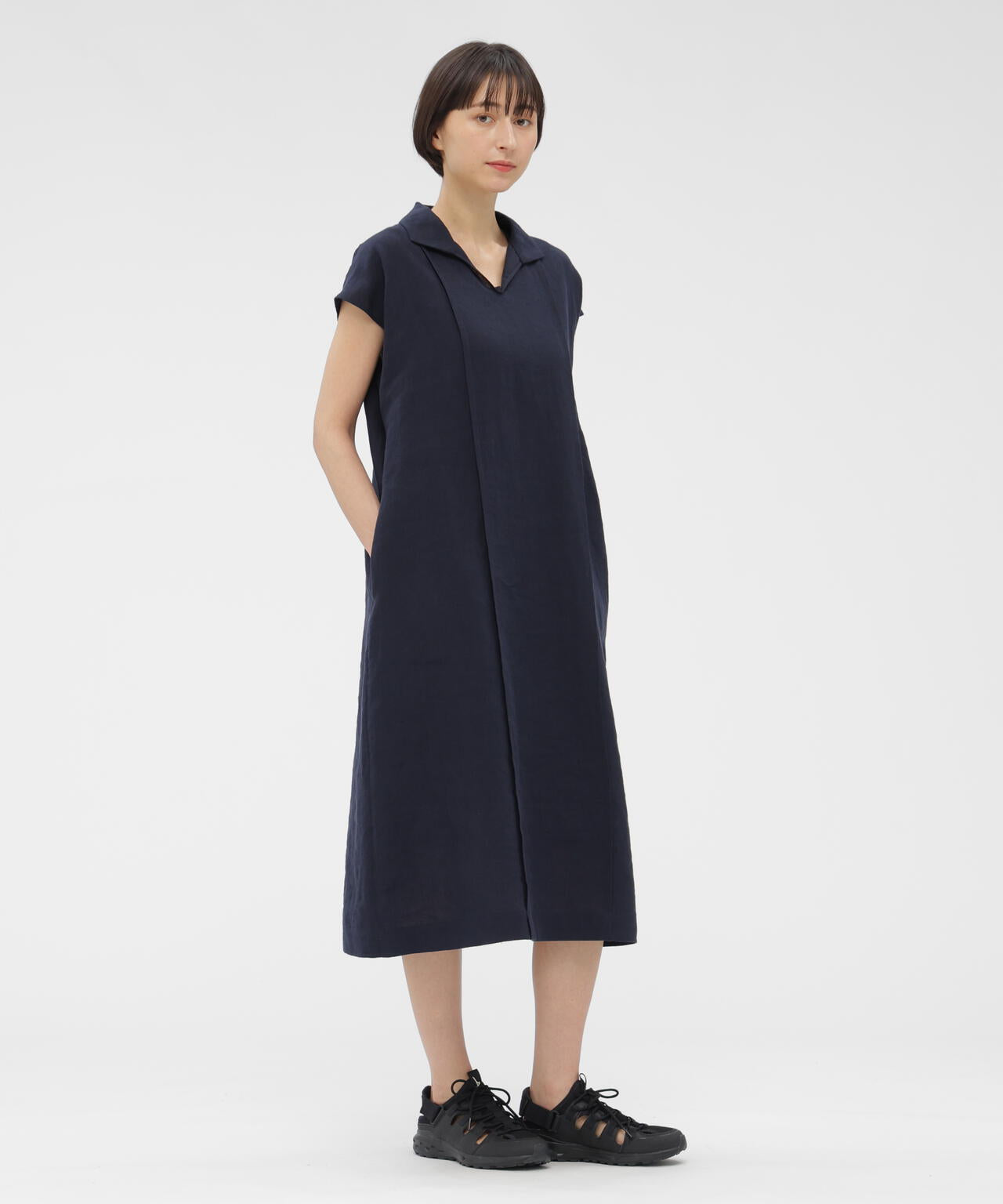 LINEN DRESS