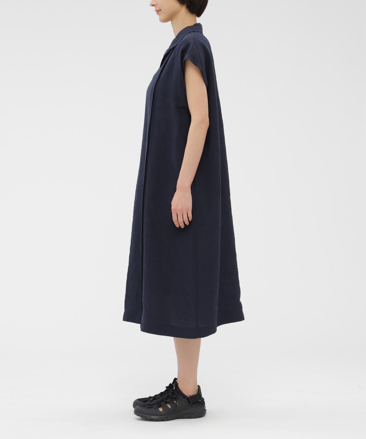 LINEN DRESS