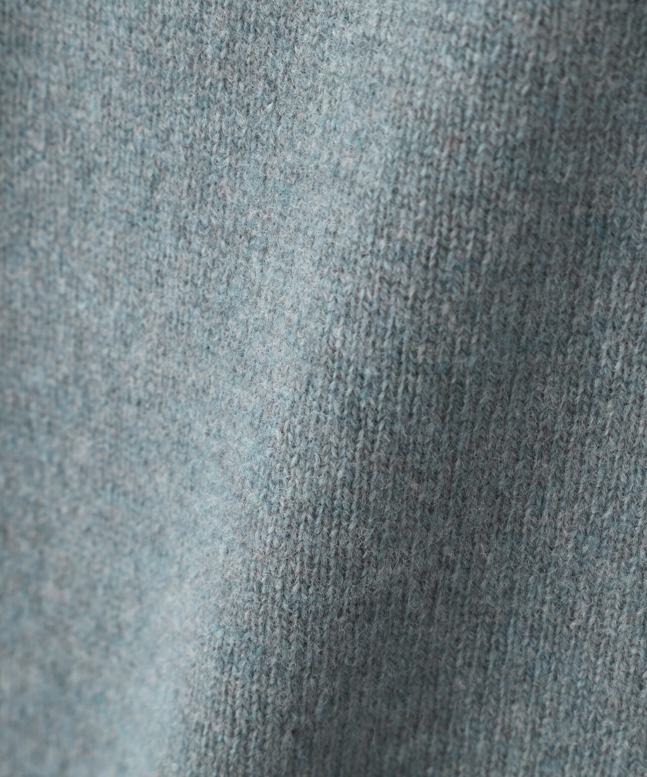 FINE WOOL KNITWEAR