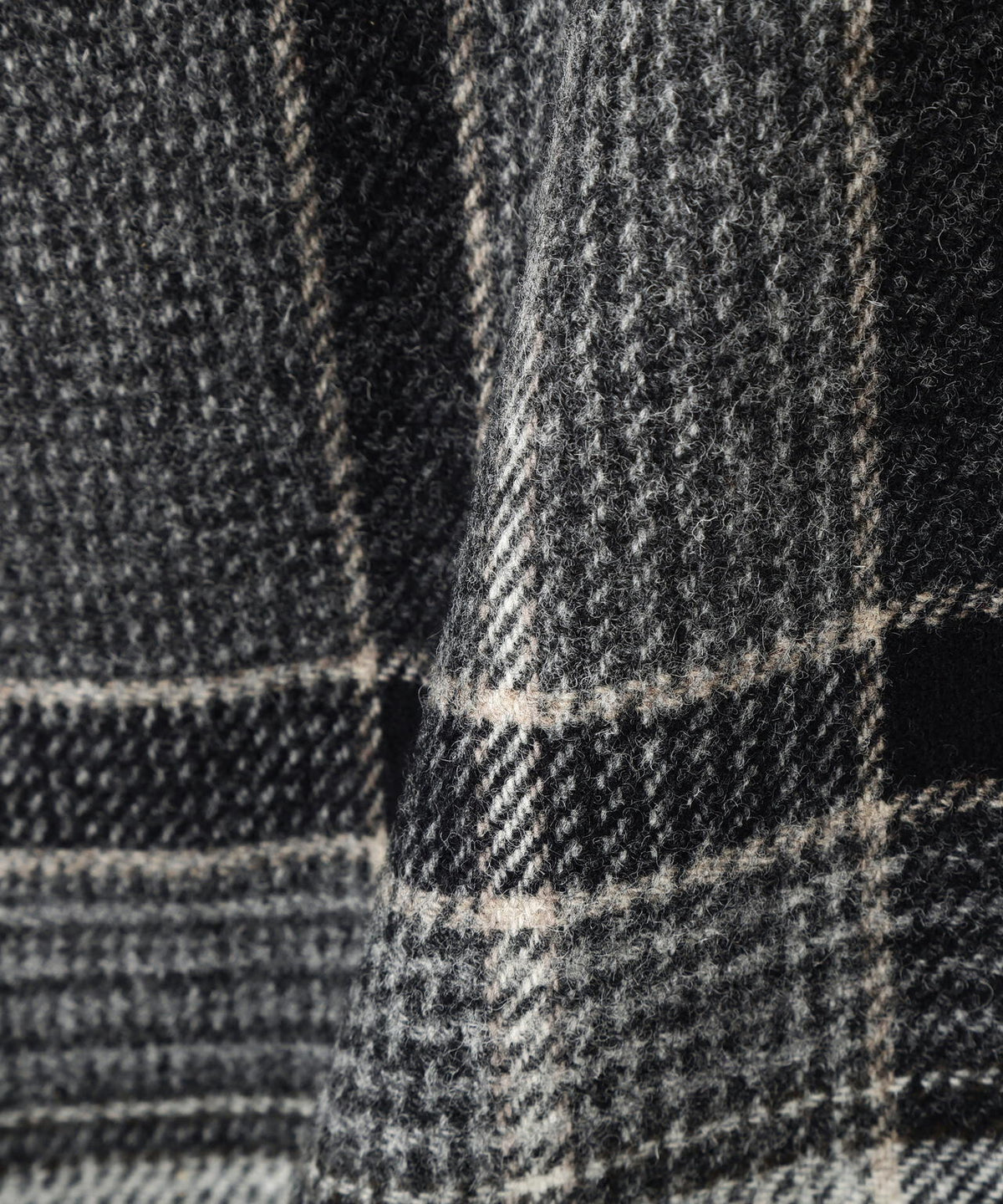 LARGE CHECK WOOL SKIRT