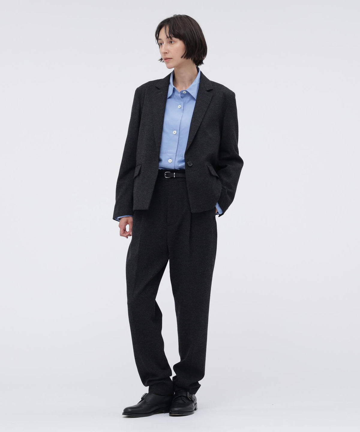 身長168cm　B76 W58 H86 着用サイズ：II