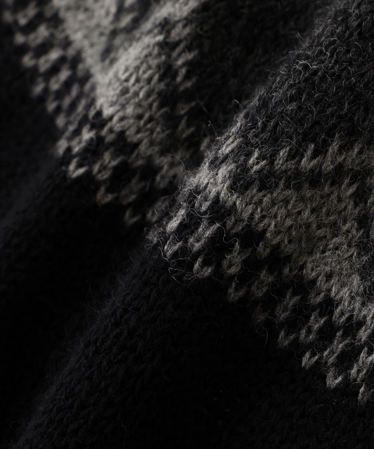 FAIRISLE NATURAL WOOL KNITWEAR