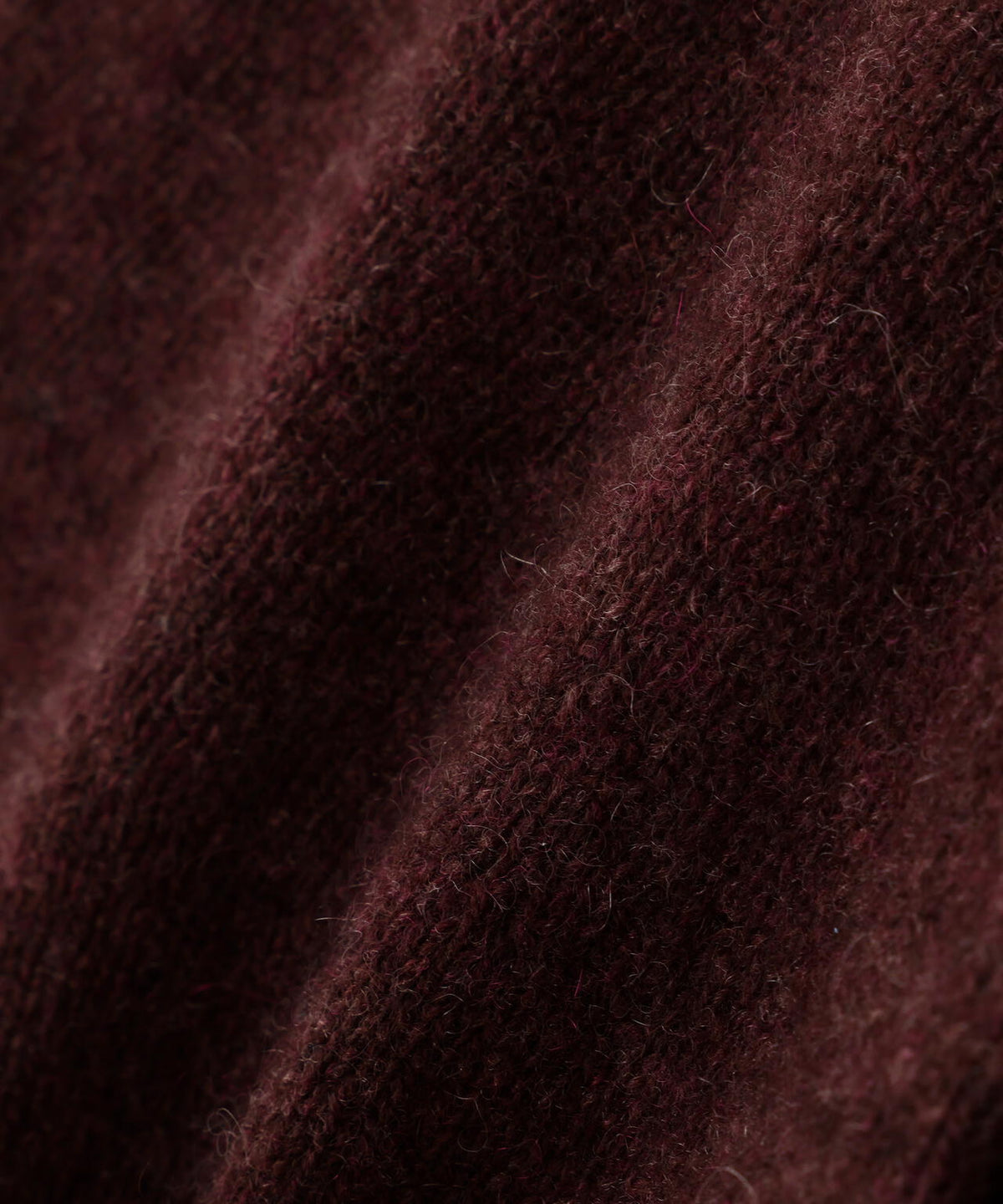 TWISTED CASHMERE WOOL KNITWEAR