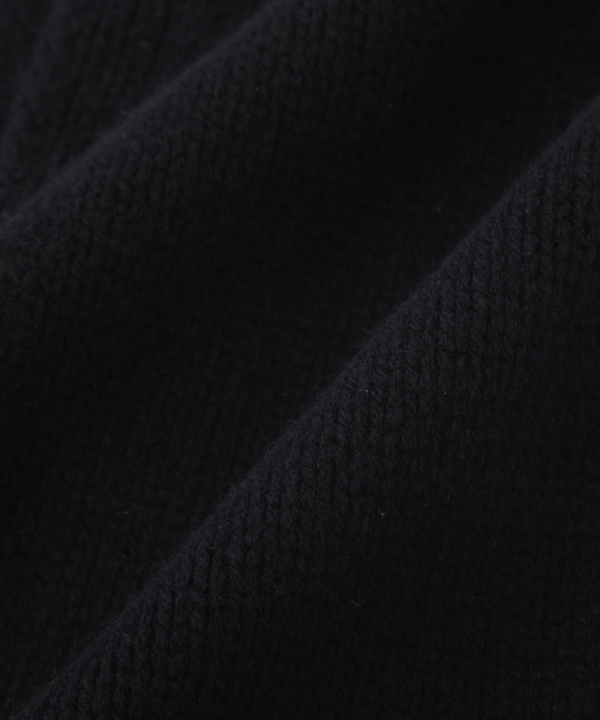 WOOL KNITTED SCARF